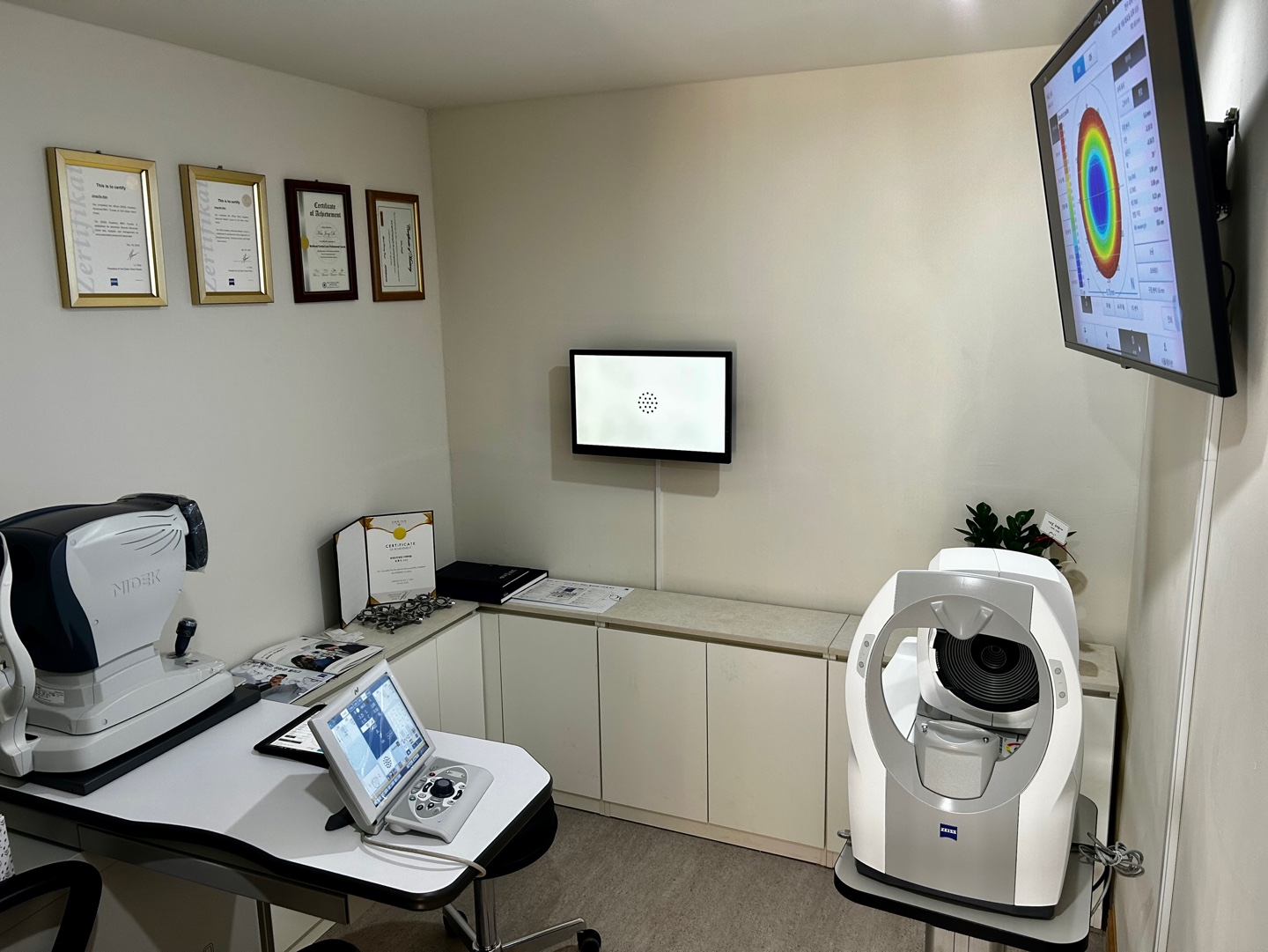 던안경원 방배본점 대표 이미지