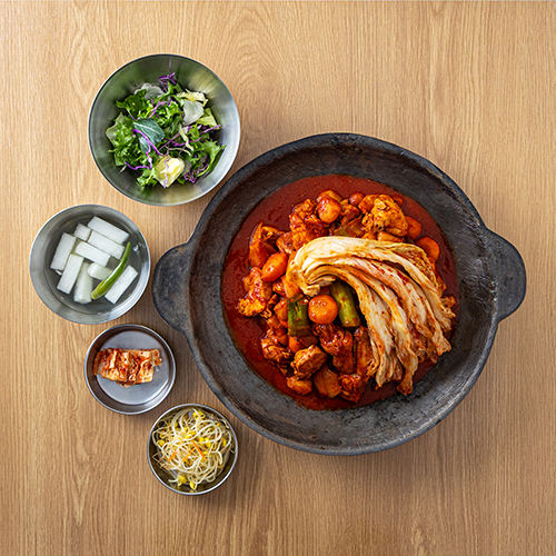 큰바위솥뚜껑닭볶음탕