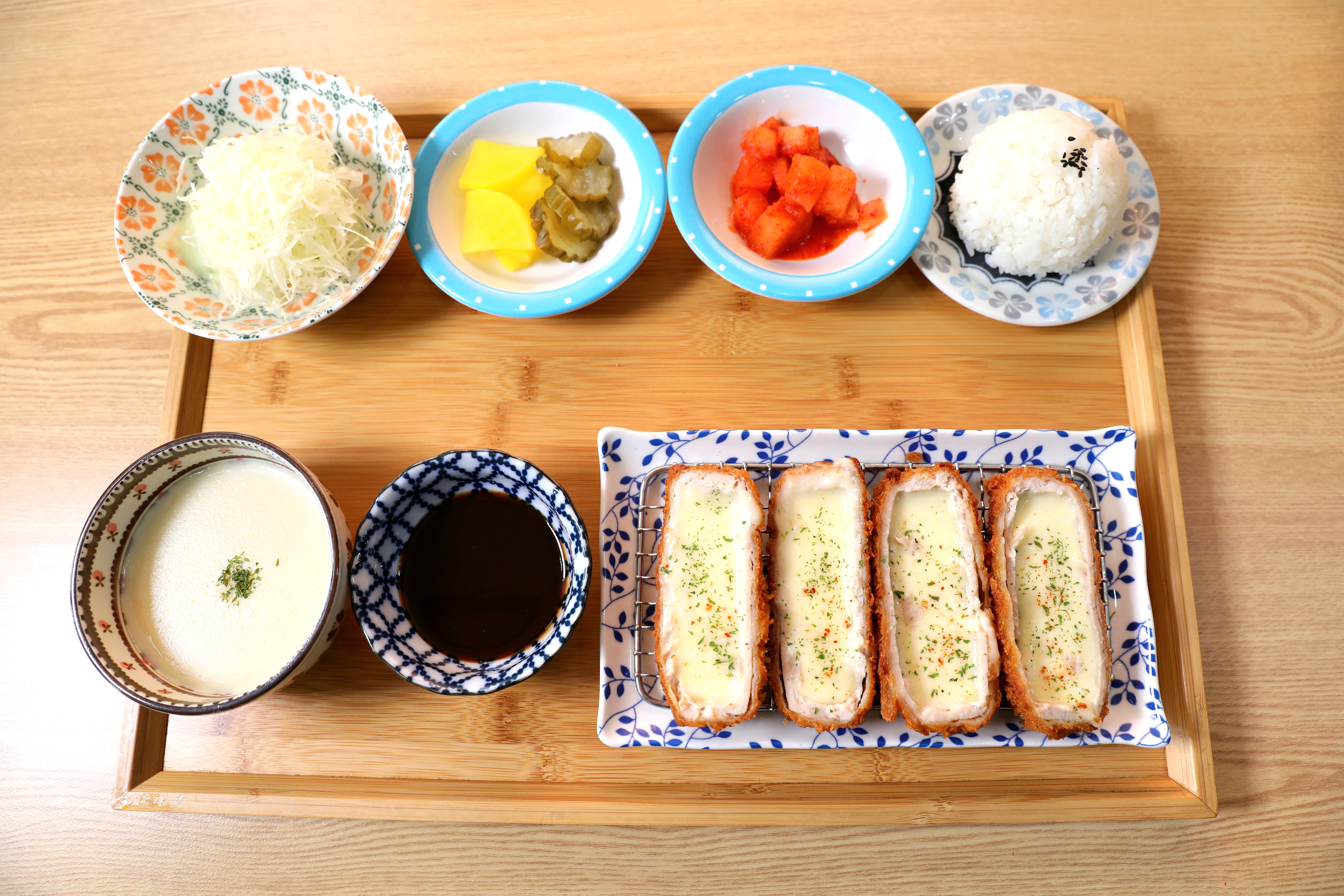 민카츠 정태영삼맛캐다 6호점