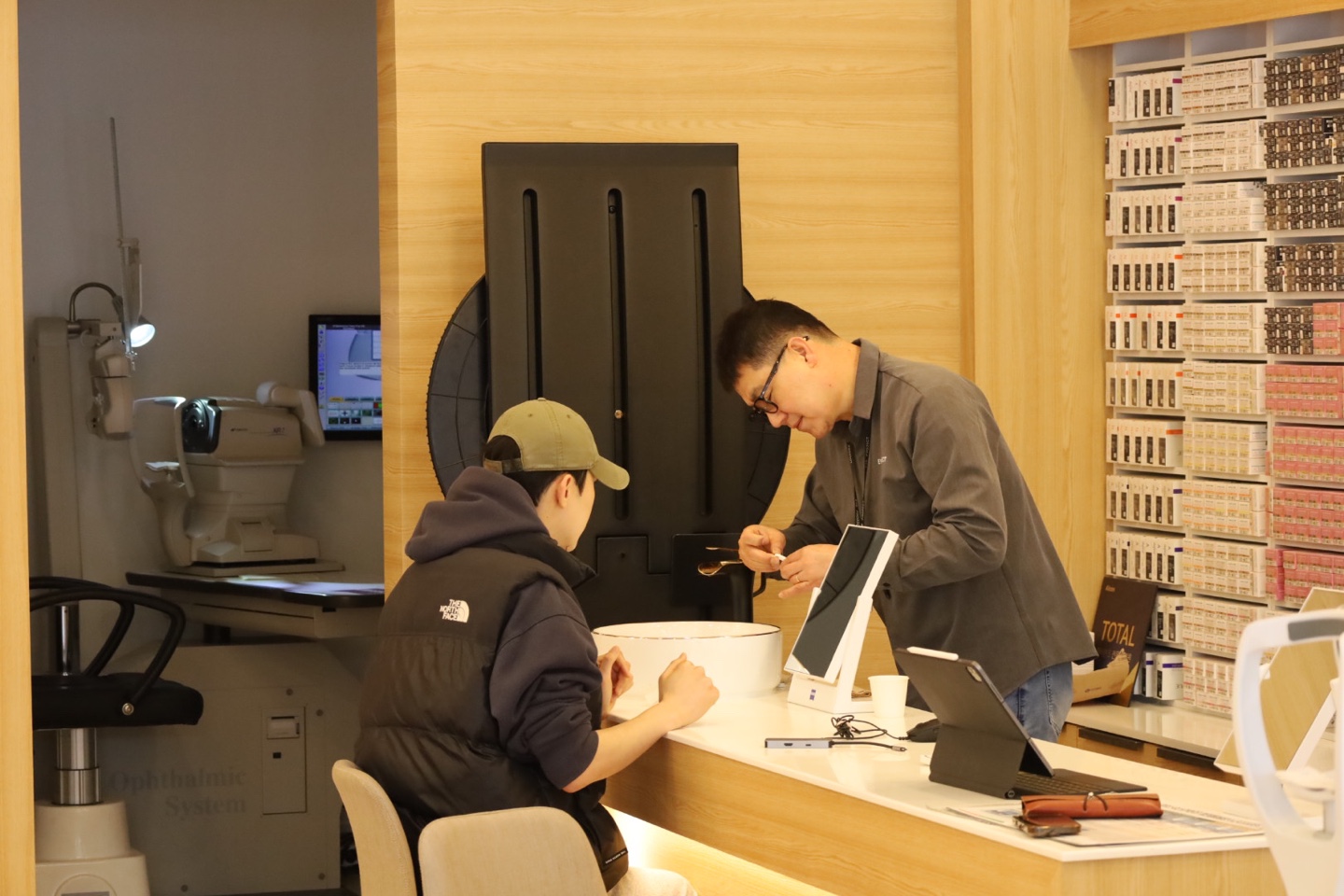 아이프로젝트안경 충주점 대표 이미지