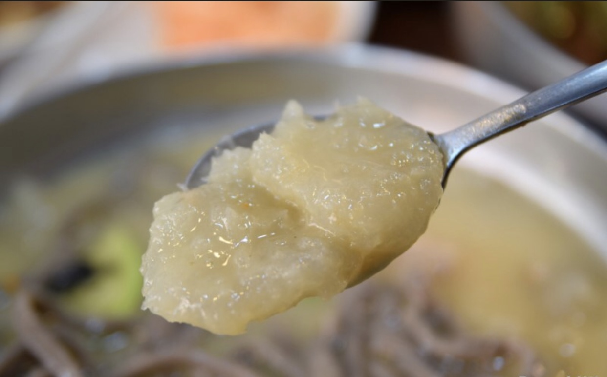 봉평옹심이메밀칼국수 응암역점 내부 또는 관련 모습