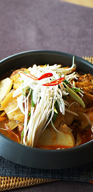 통뼈감자탕 사천점