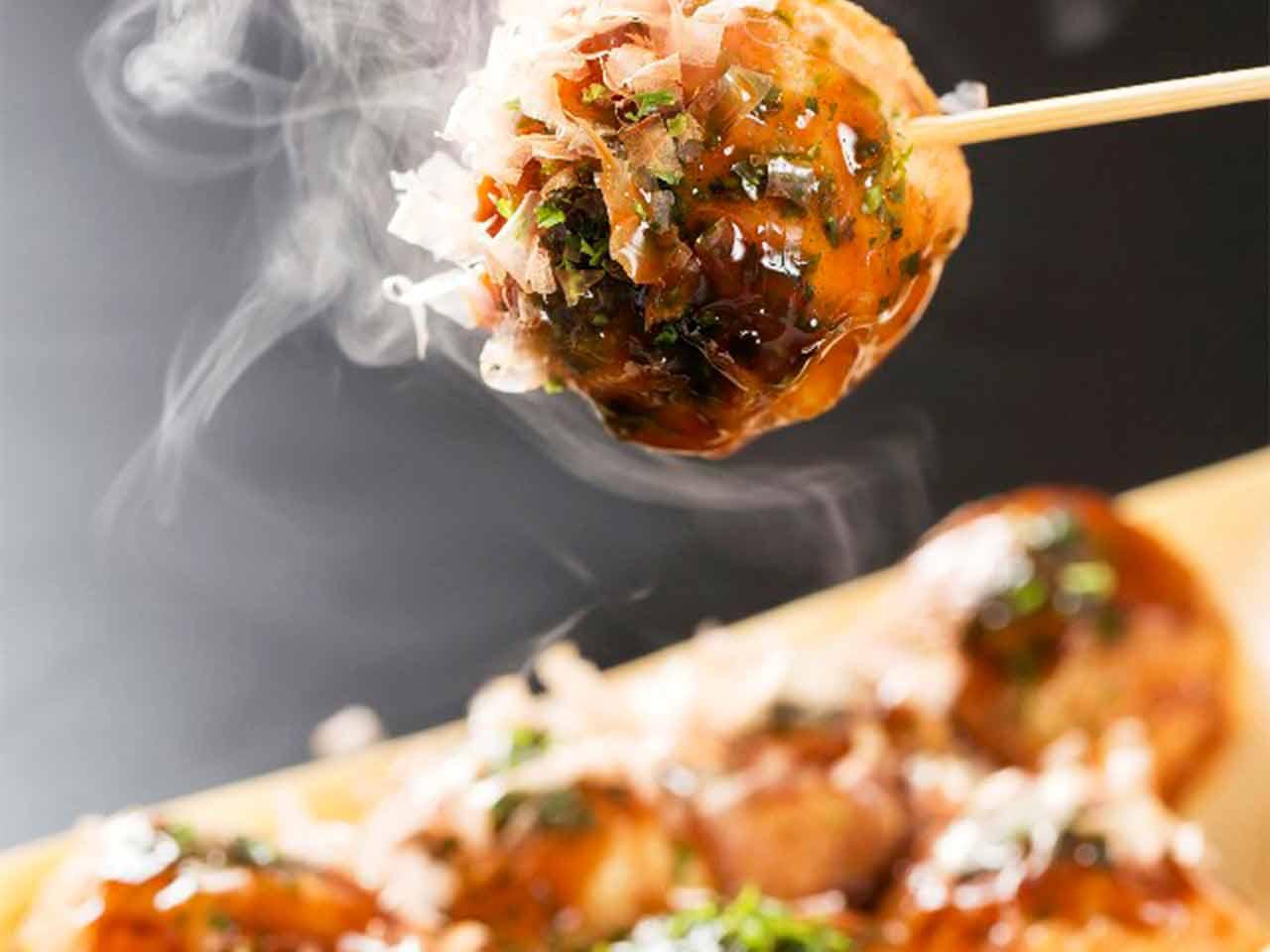 인타코타코야끼&캔카페 신촌본점