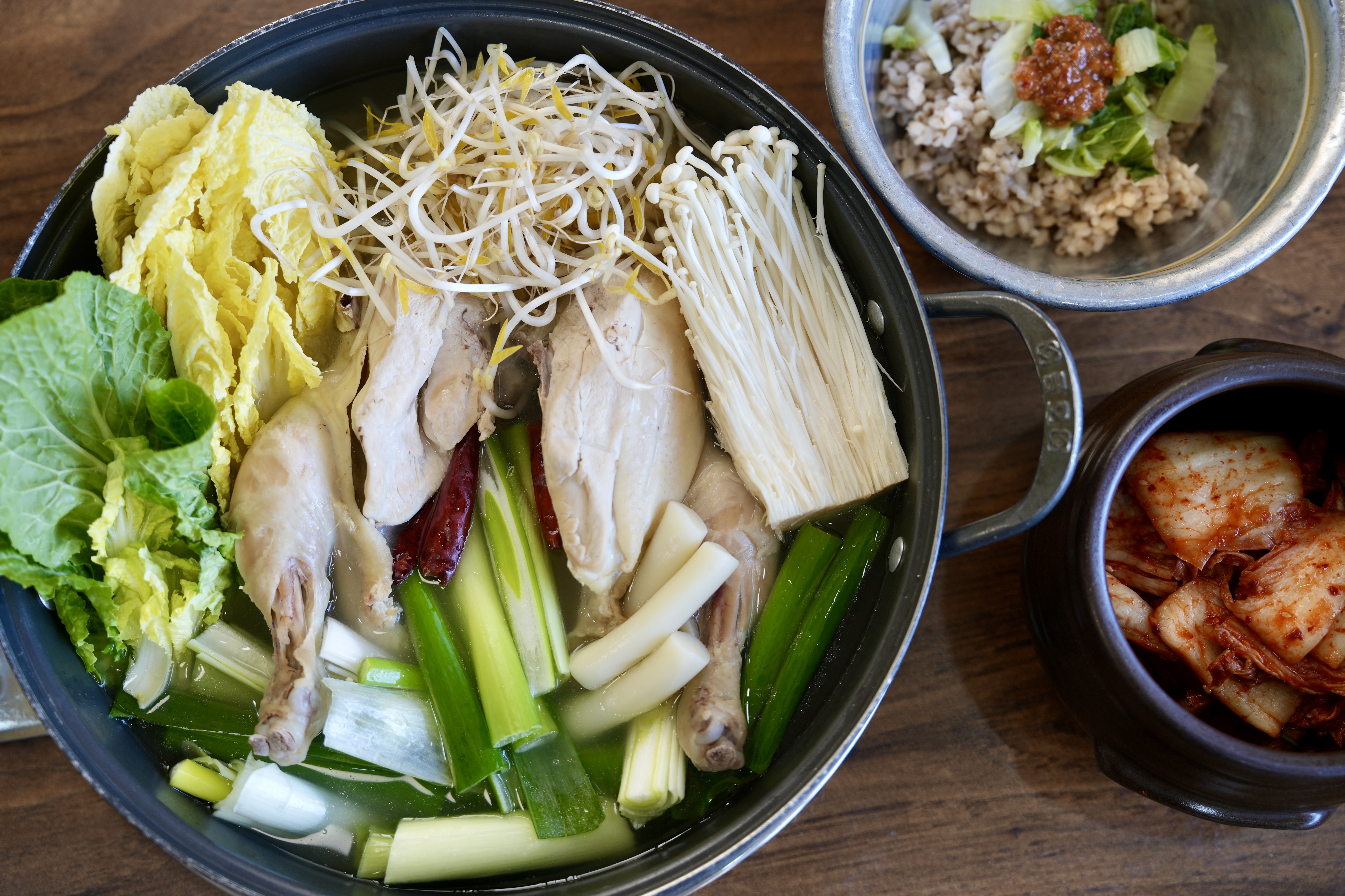 제주손칼국수전문점