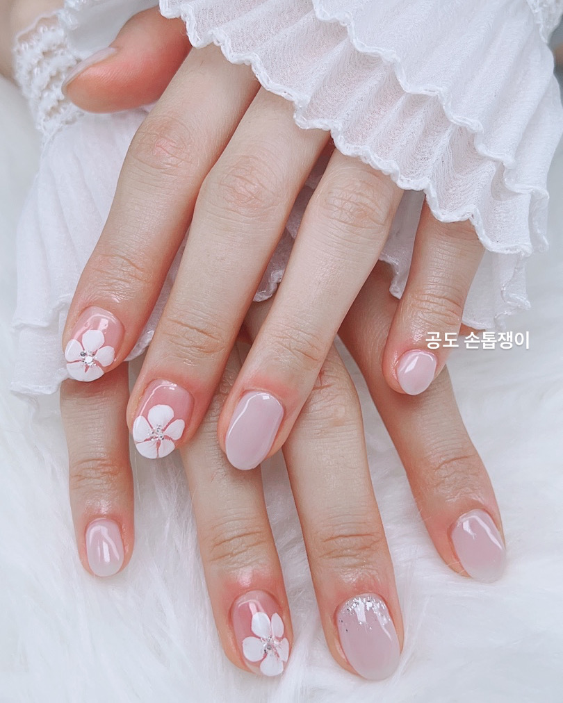 손톱쟁이