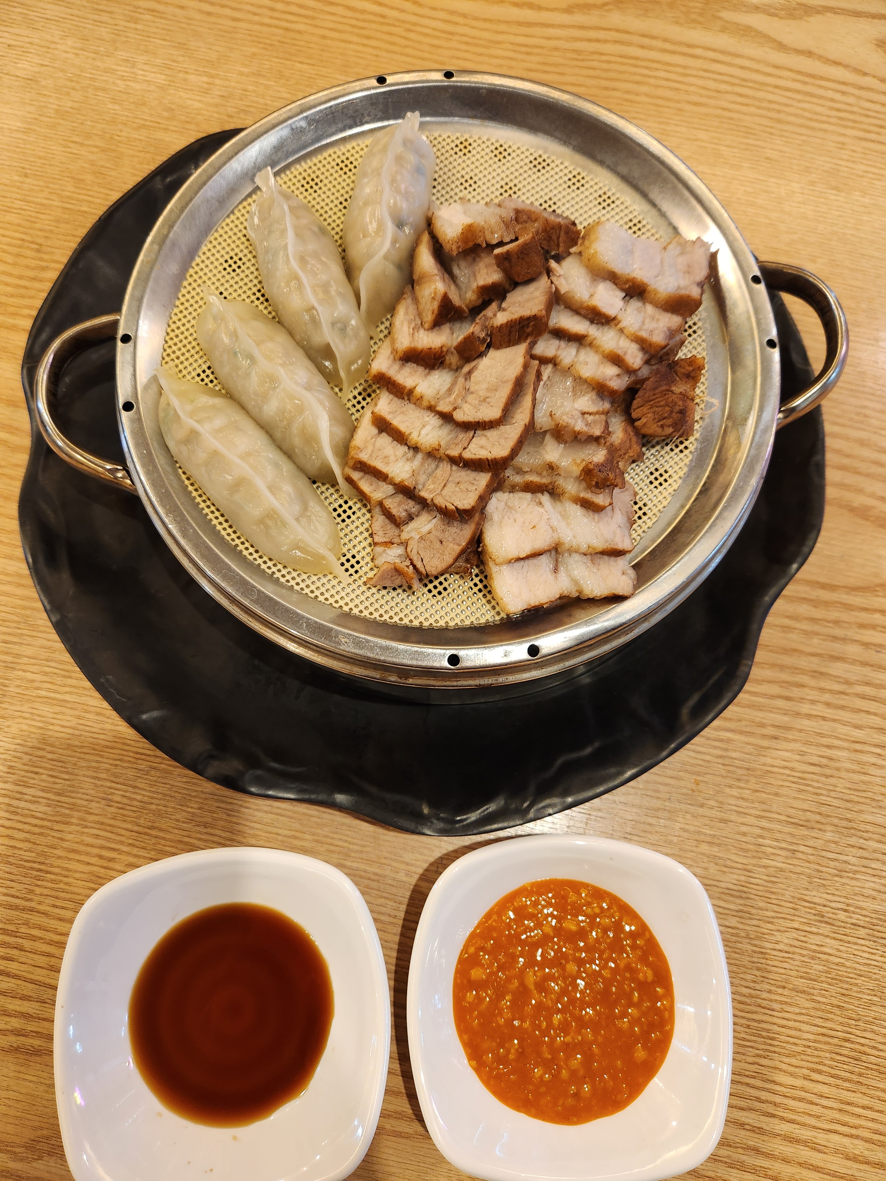 톡톡톡과메기&부산가야밀면