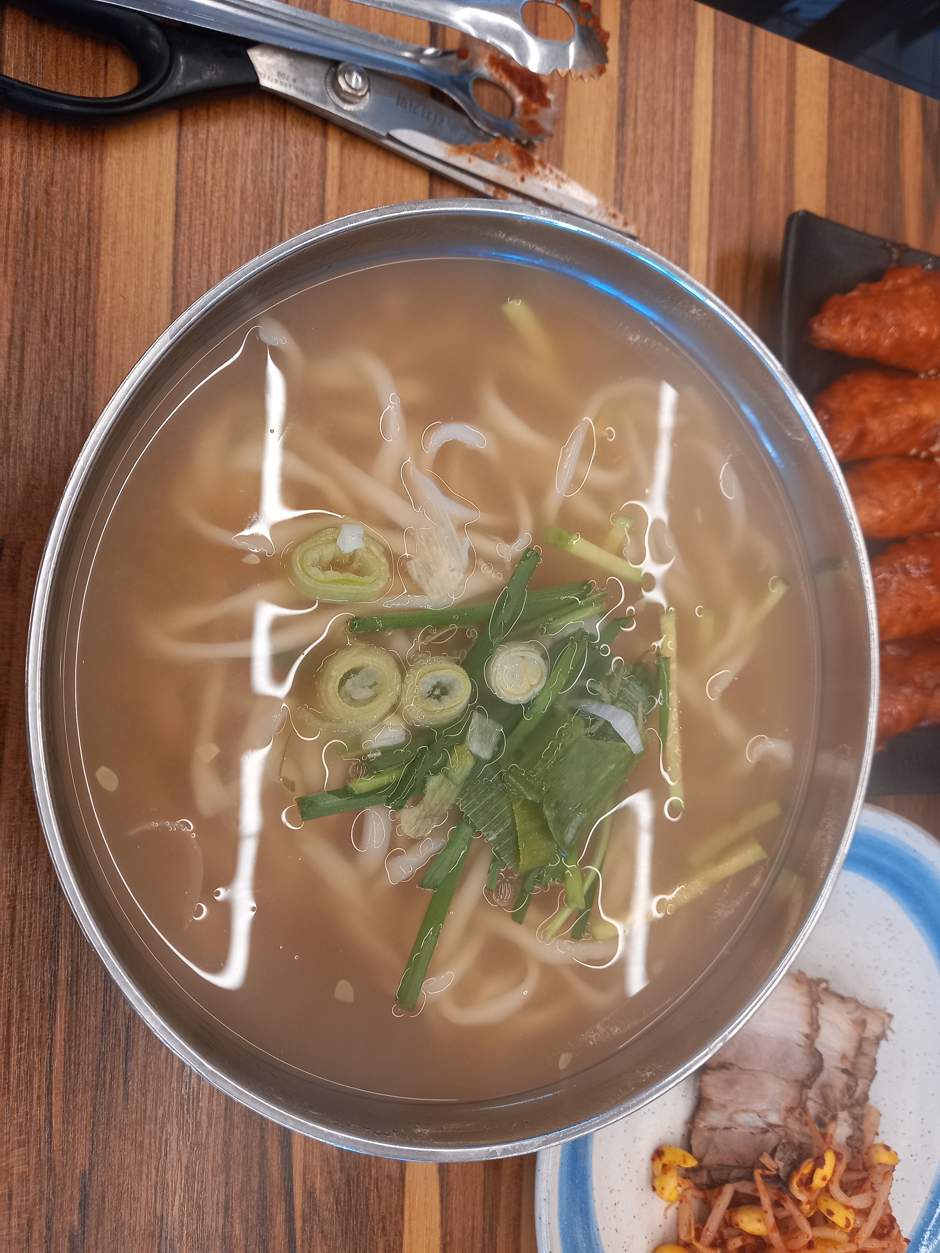 불티칼국수쭈꾸미 수원인계본점