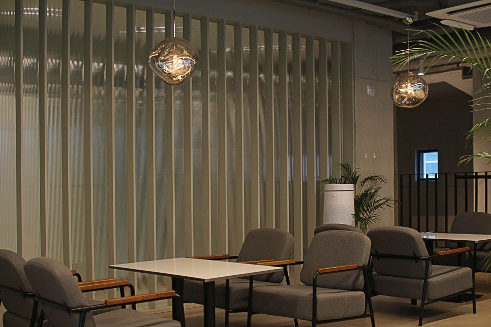 카페 일오이오 대표 이미지