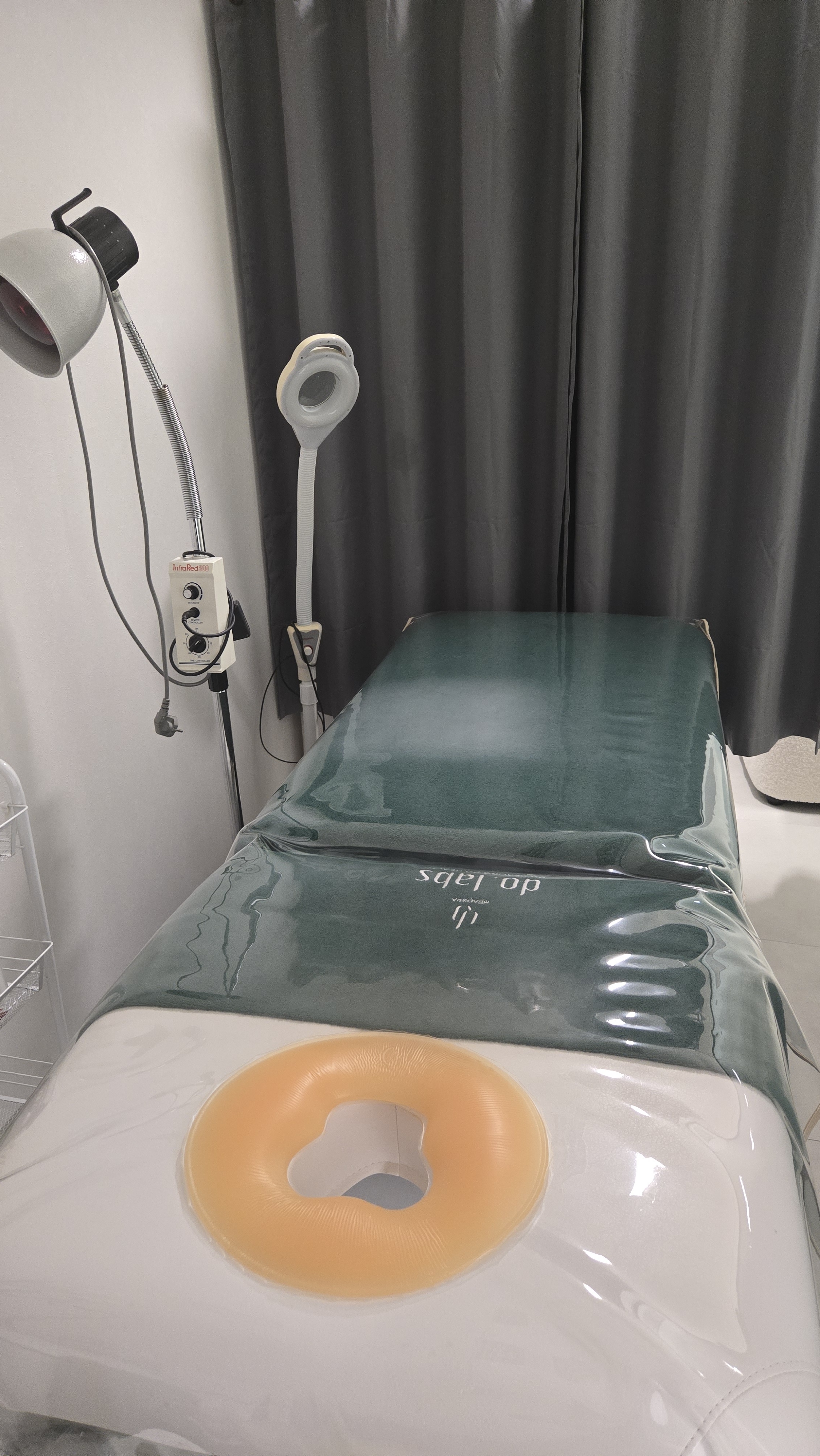 두랩스 교보종로점 대표 이미지