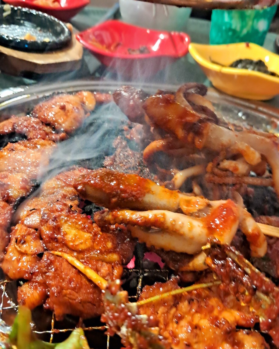 구파발고기극장 수제 고추장 삼겹살 구파발역점