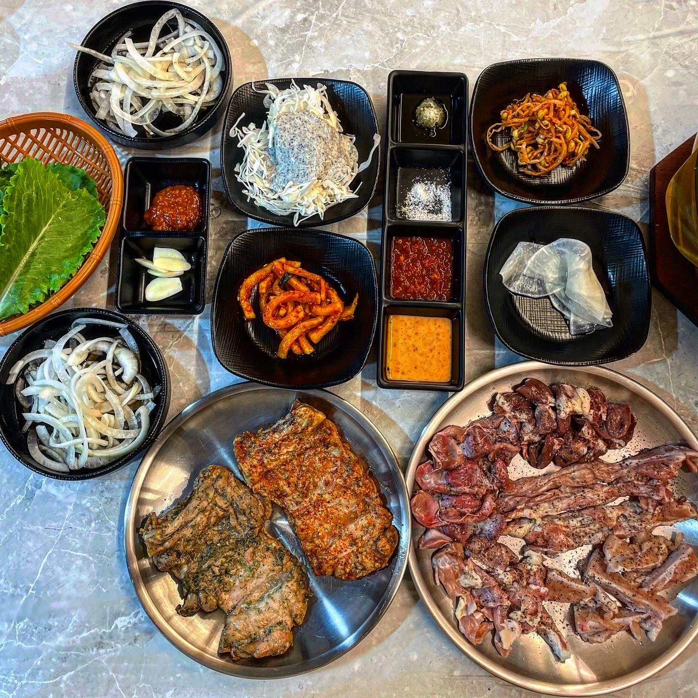 섭이네숯불닭갈비 지족점