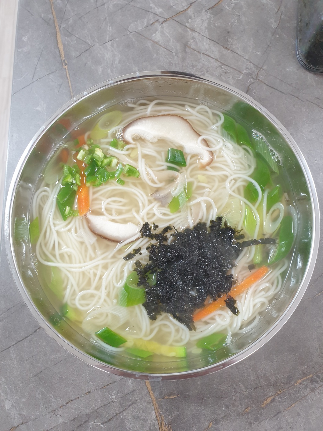 모란칼국수