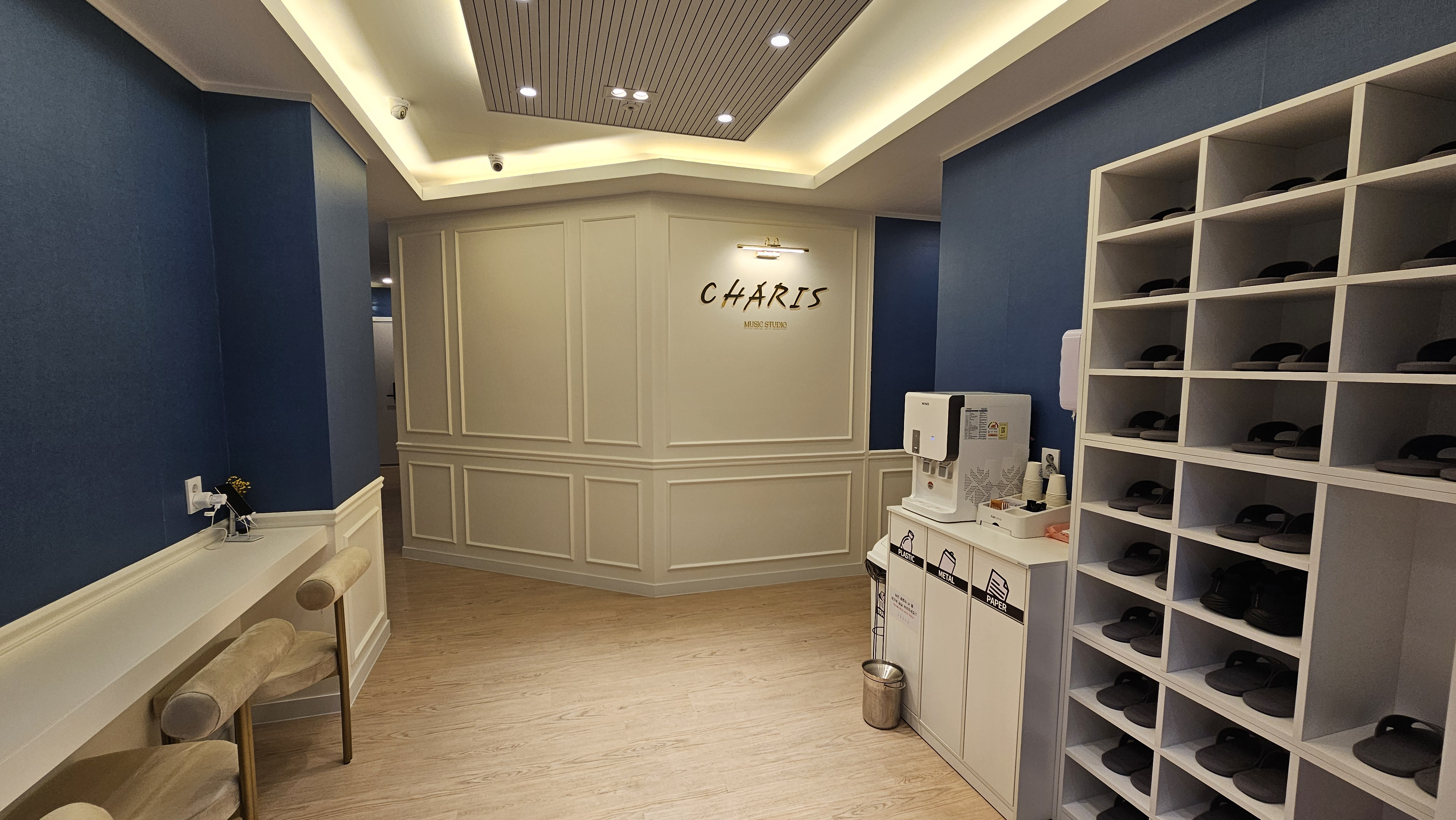 1번째 스튜디오 사진