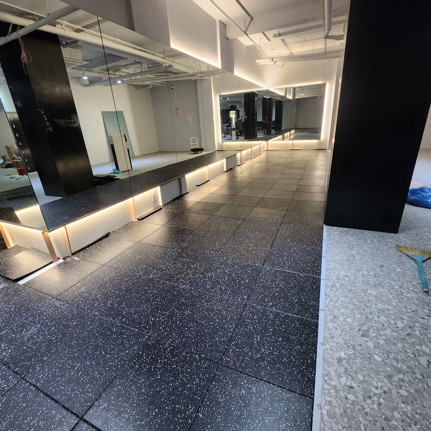 와이엠글로벌 대표 이미지