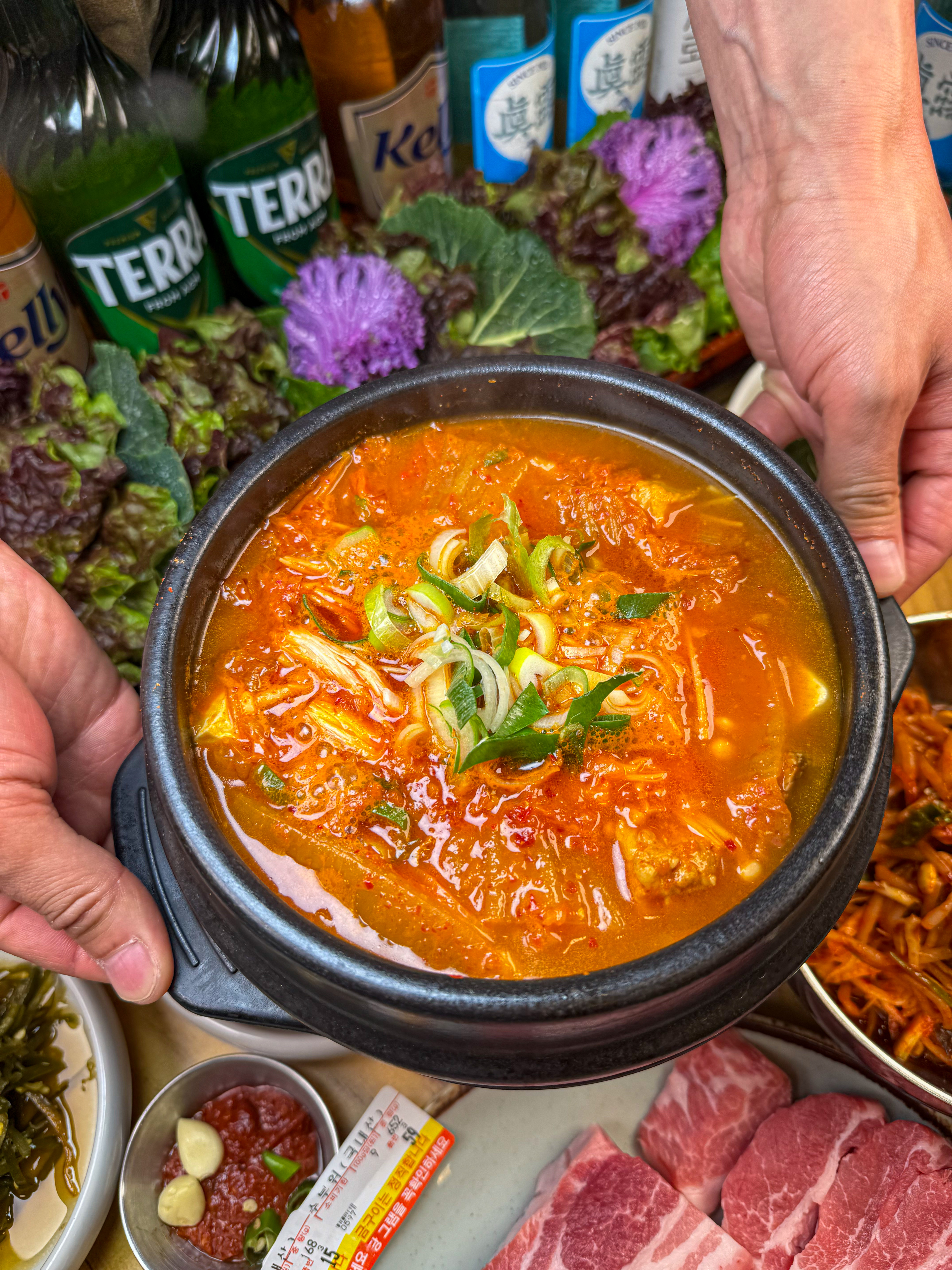 한돈김치찌개
