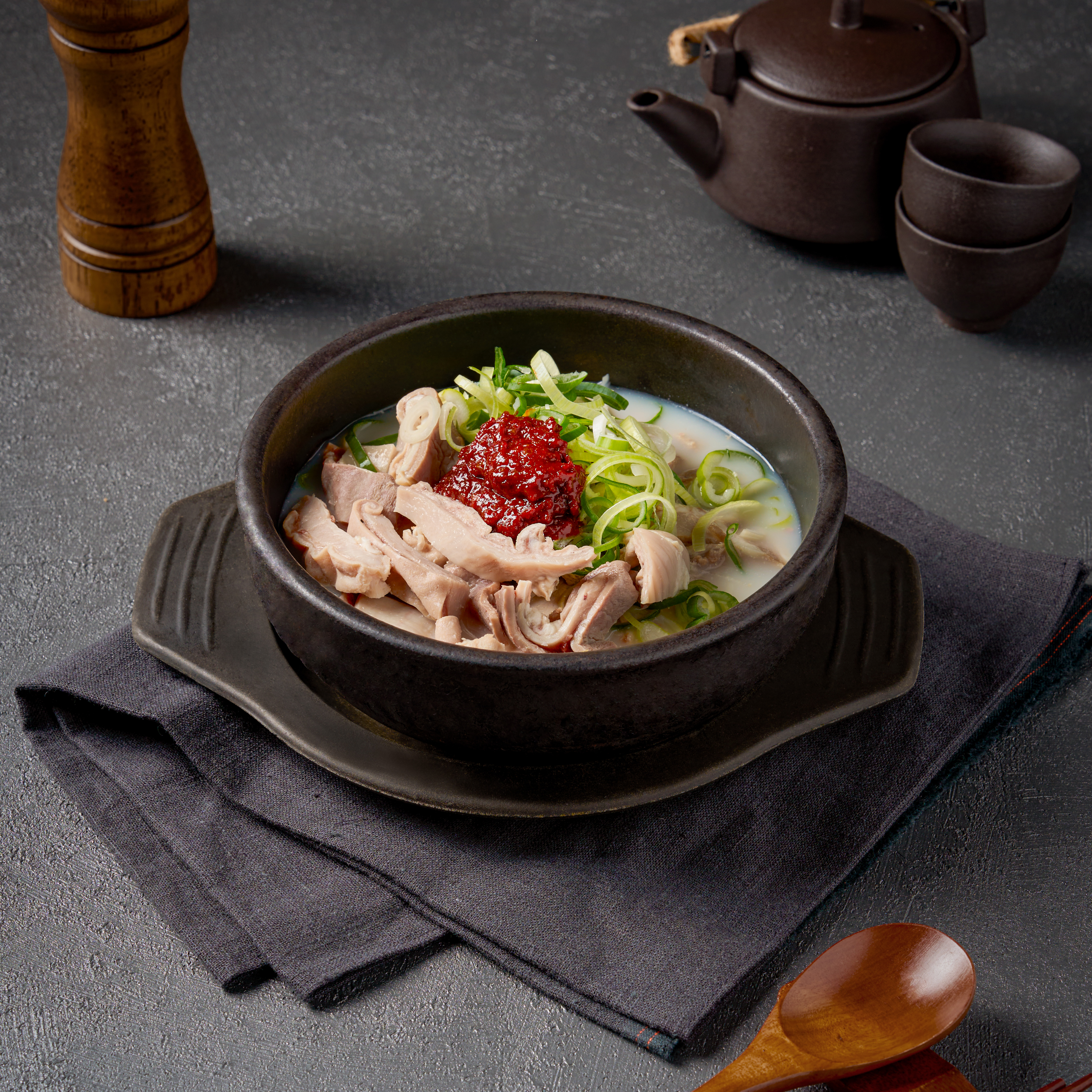 꽃돼지국밥