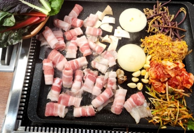 용머리회관 아산점