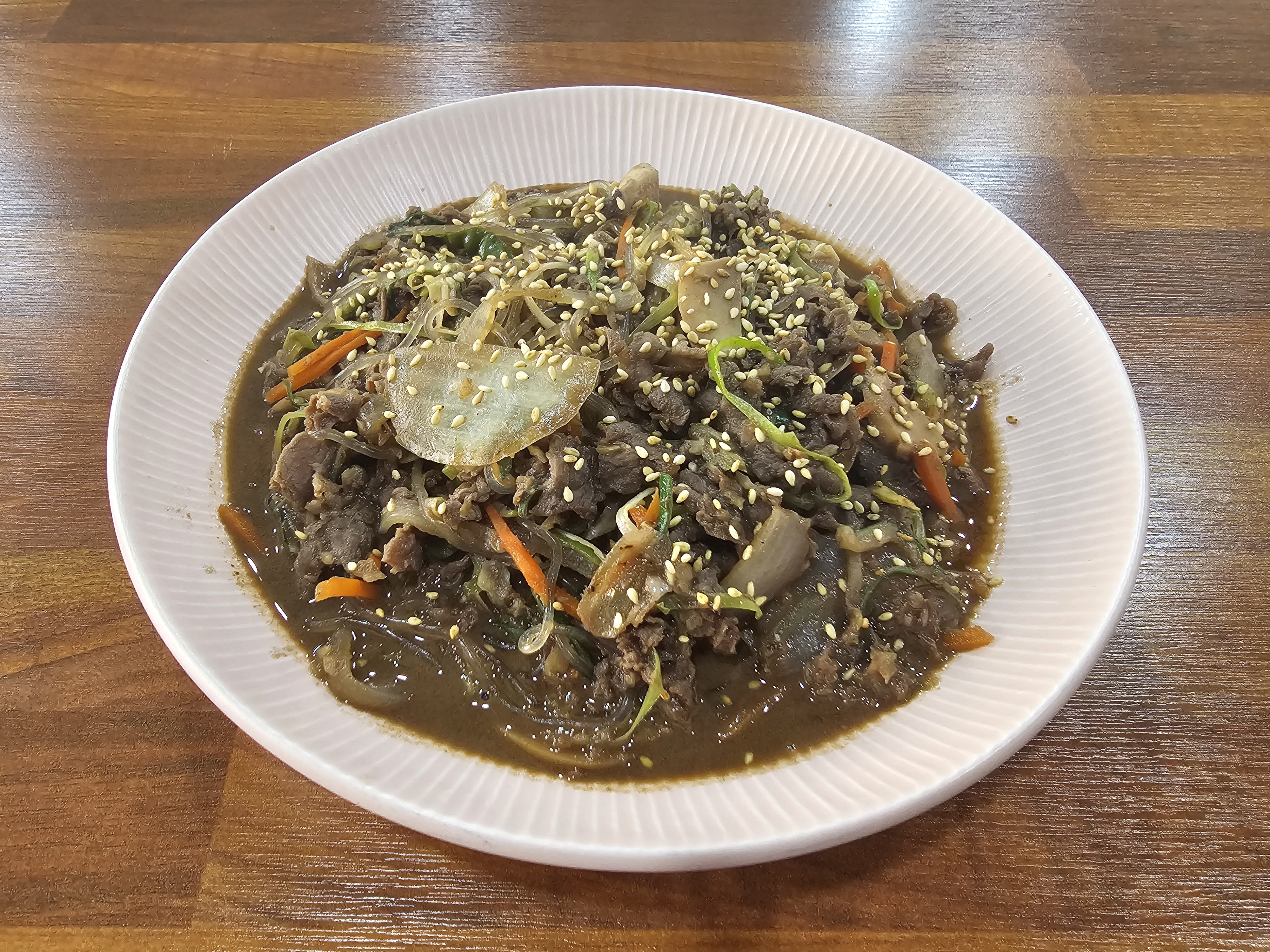 윤식육식당