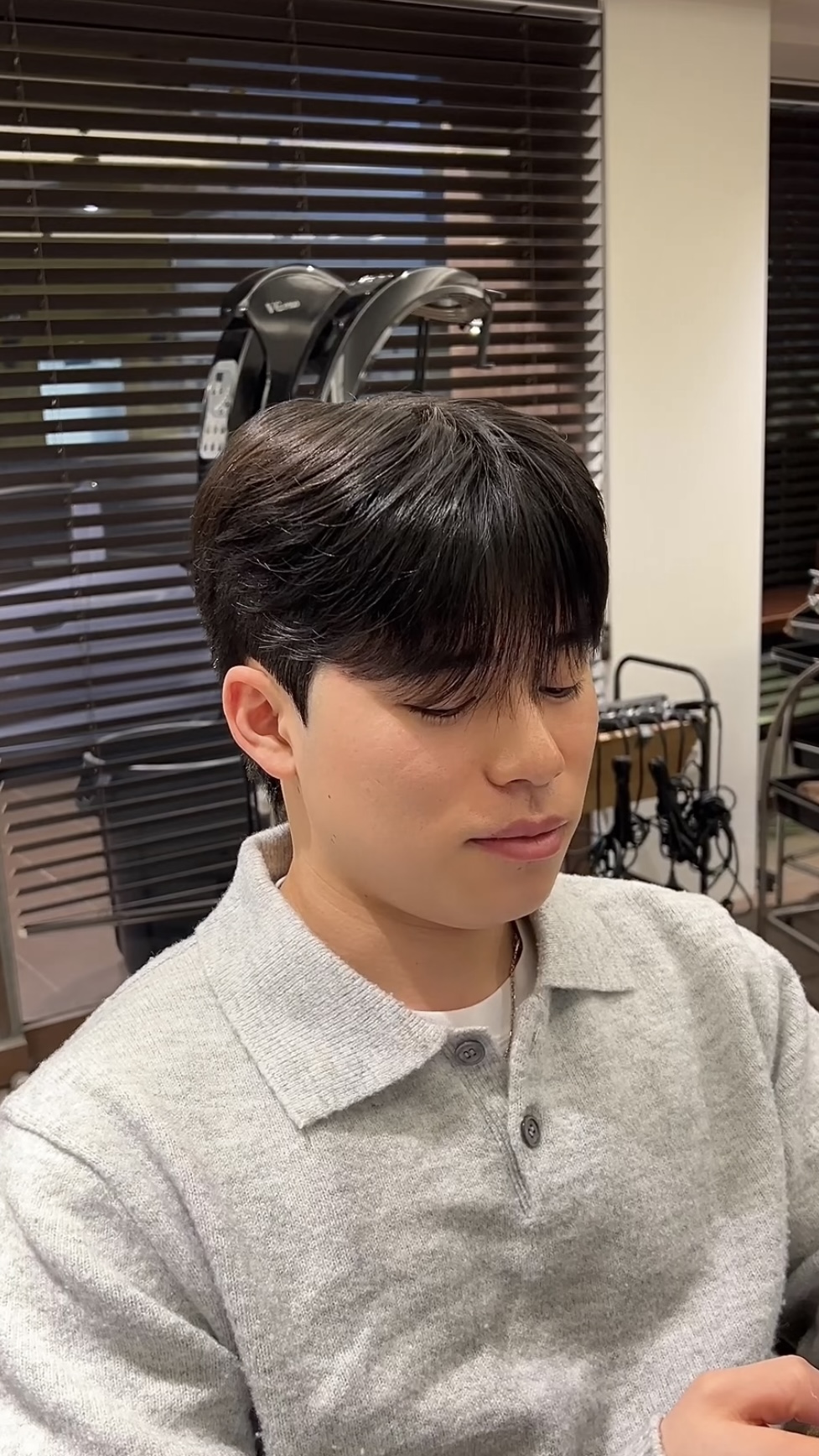 맨드살롱 경희대점 내부 또는 관련 모습