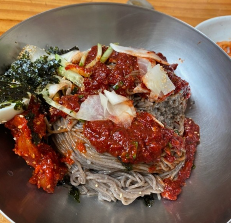 홍굴대왕칼국수