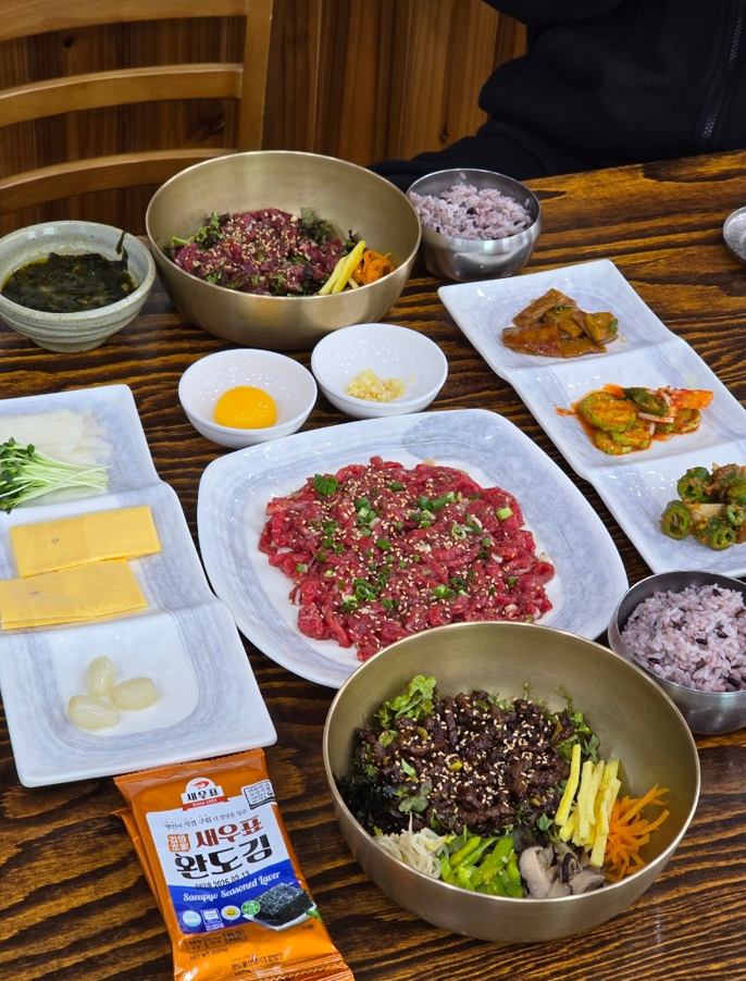 명품한우자연밥상 김해삼계본점