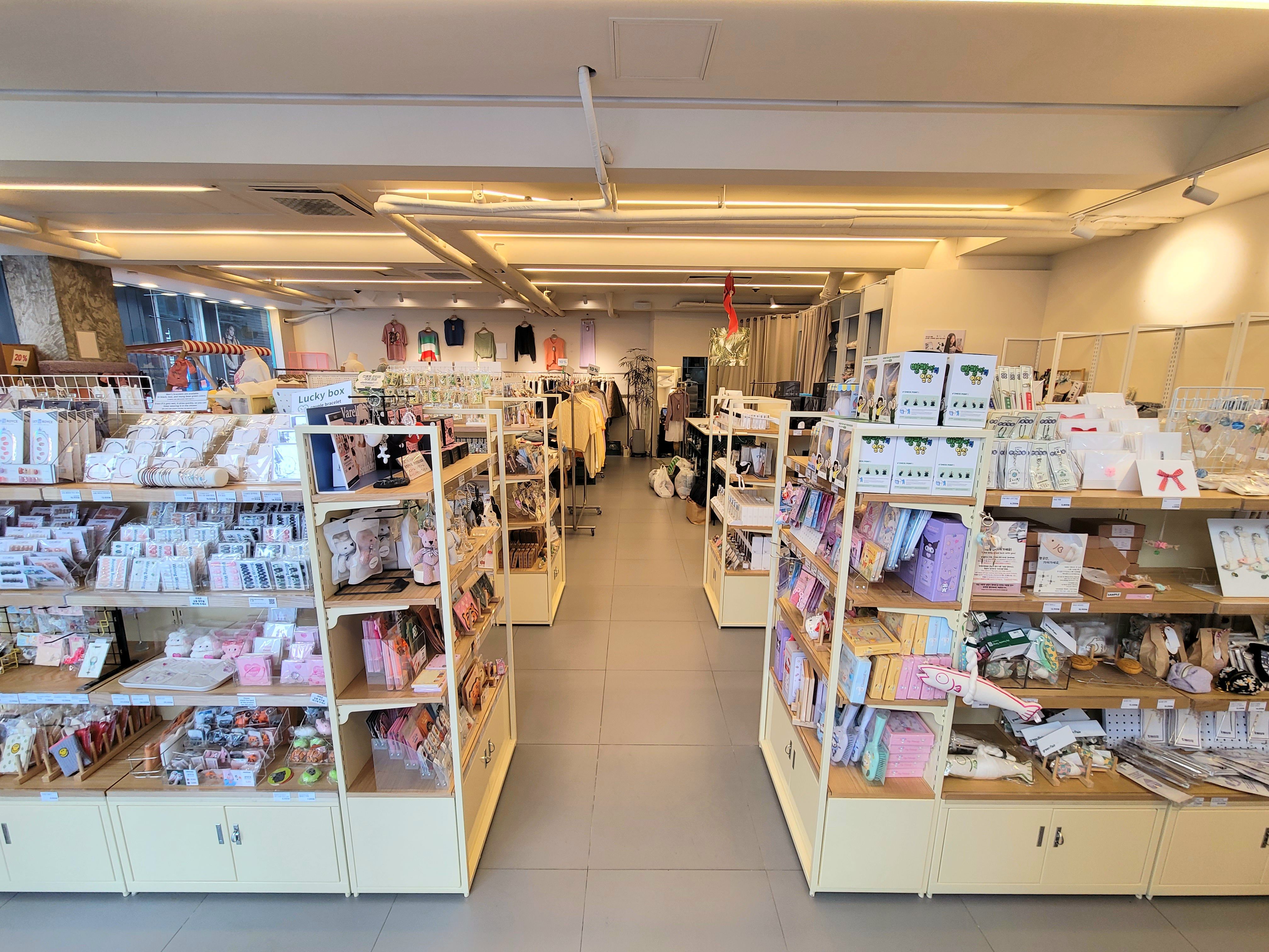 네모네 명동점 대표 이미지