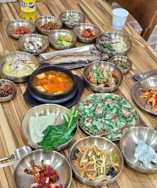 팔공산 엄마밥상 본점