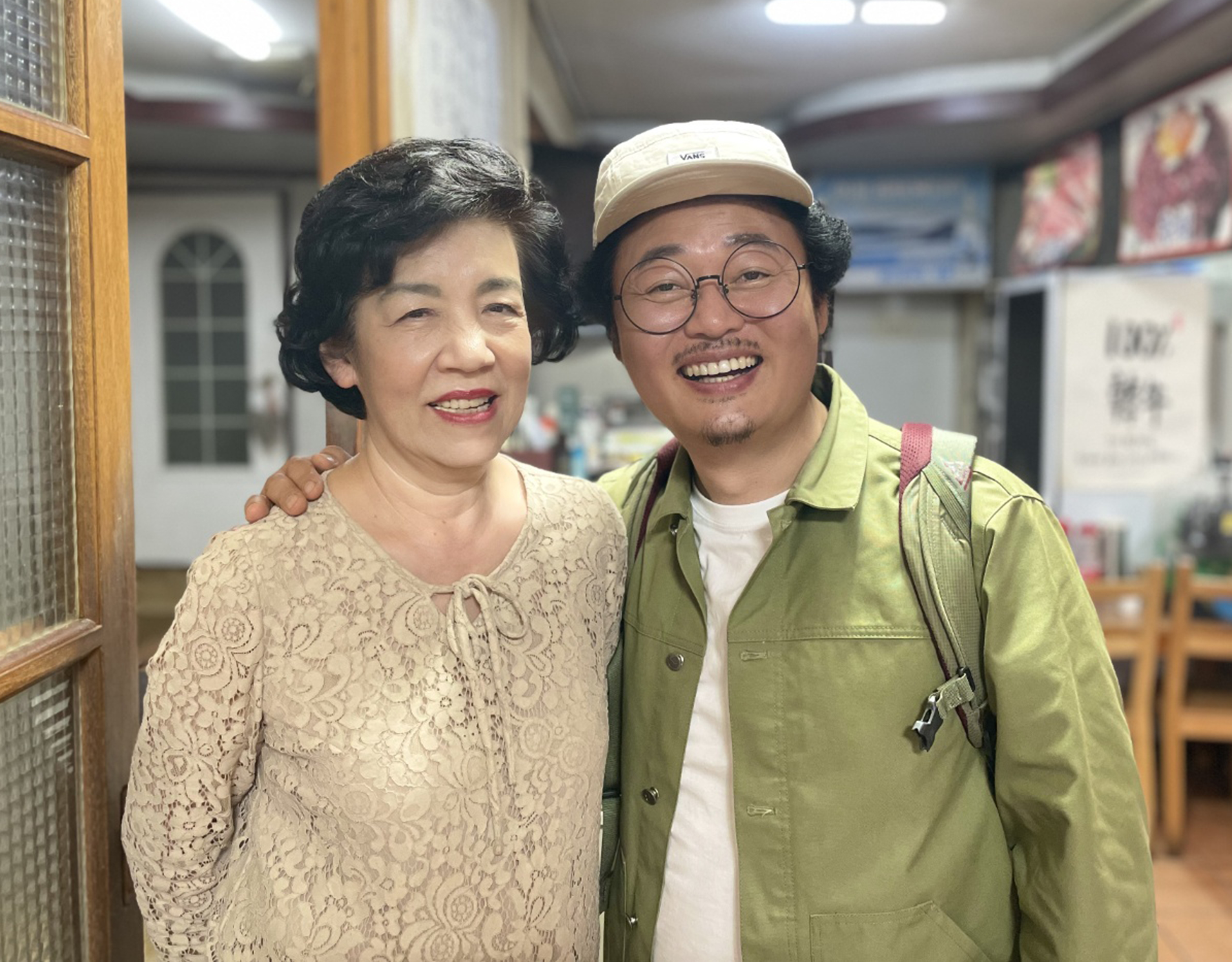 궁전생고기집