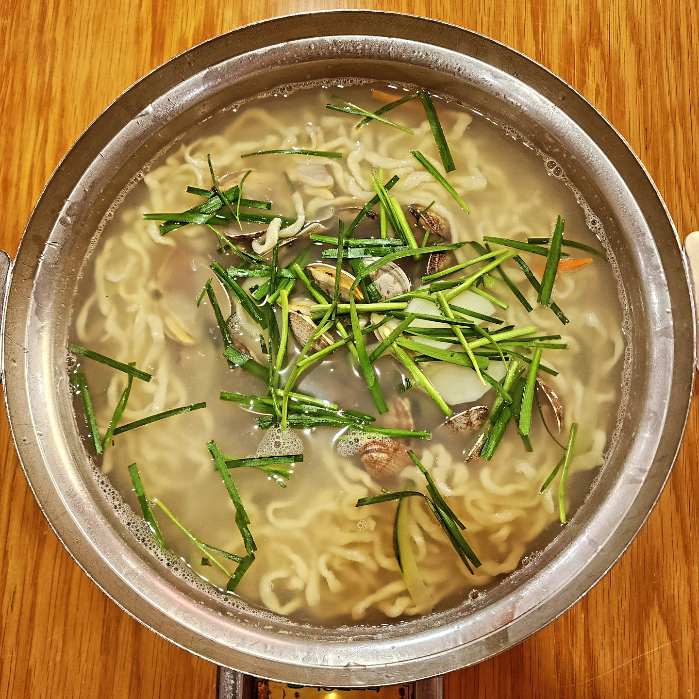 갯벌 바지락 손칼국수