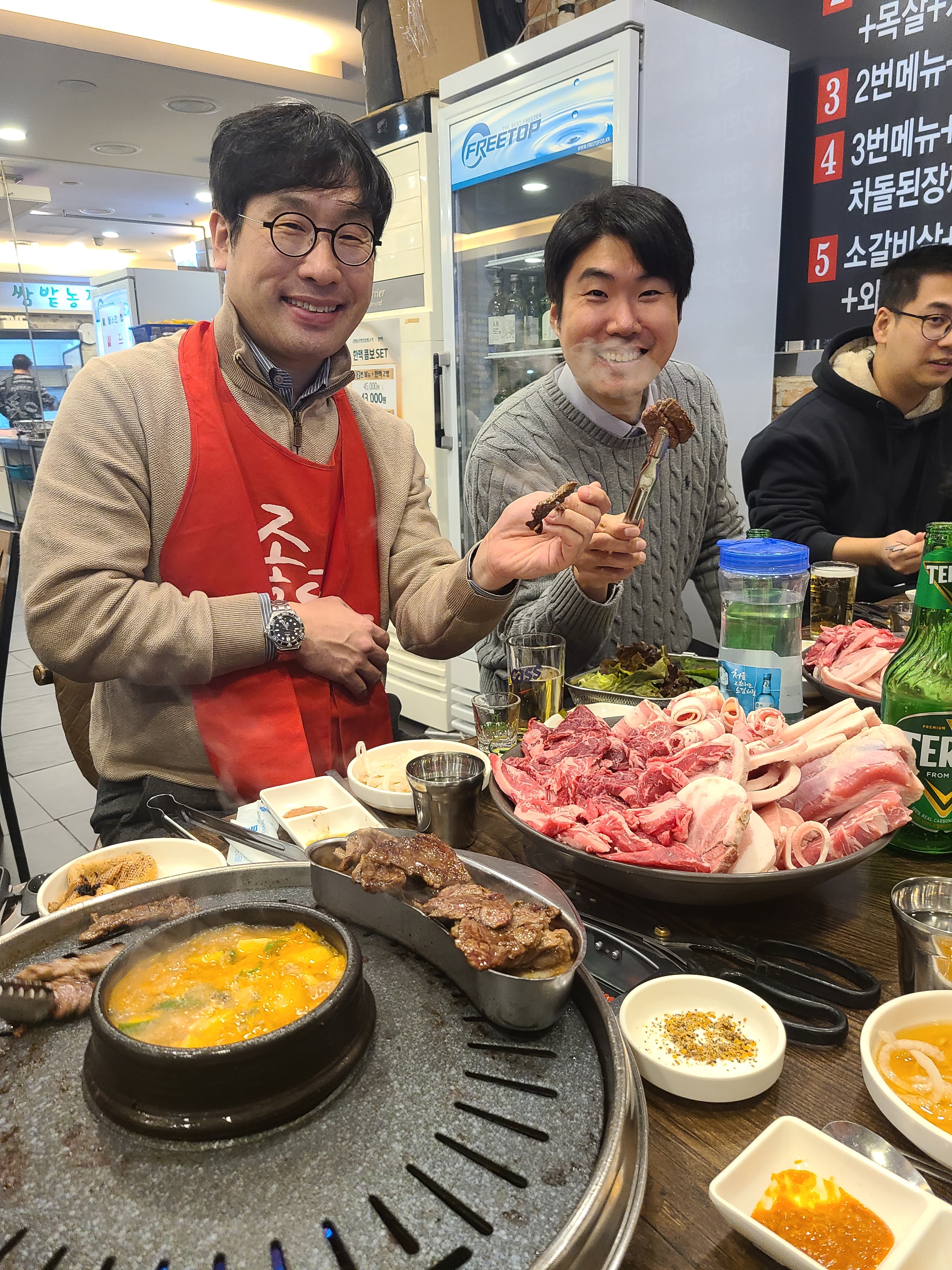 고인돌무한리필생고기 시화본점