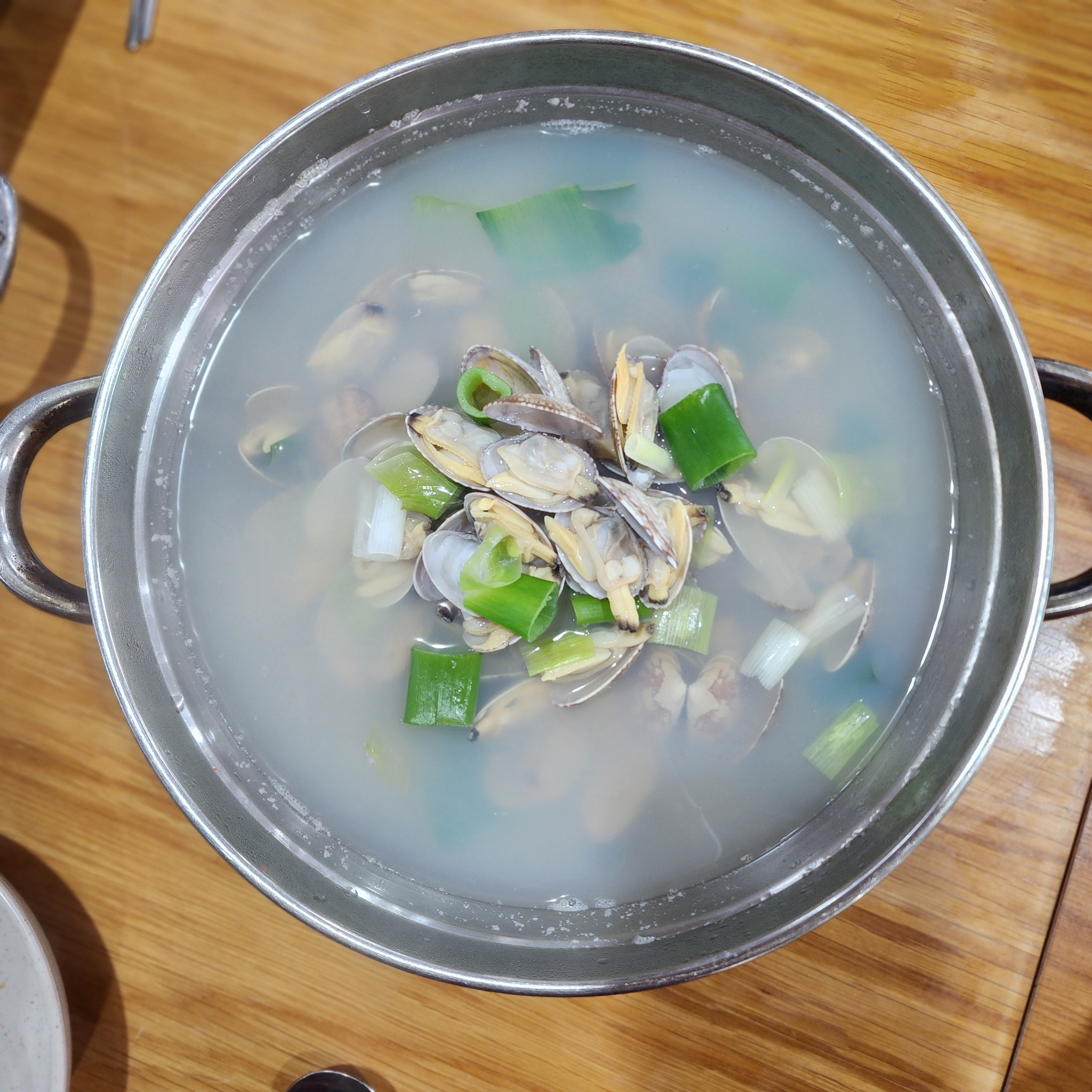 갯벌 바지락 손칼국수