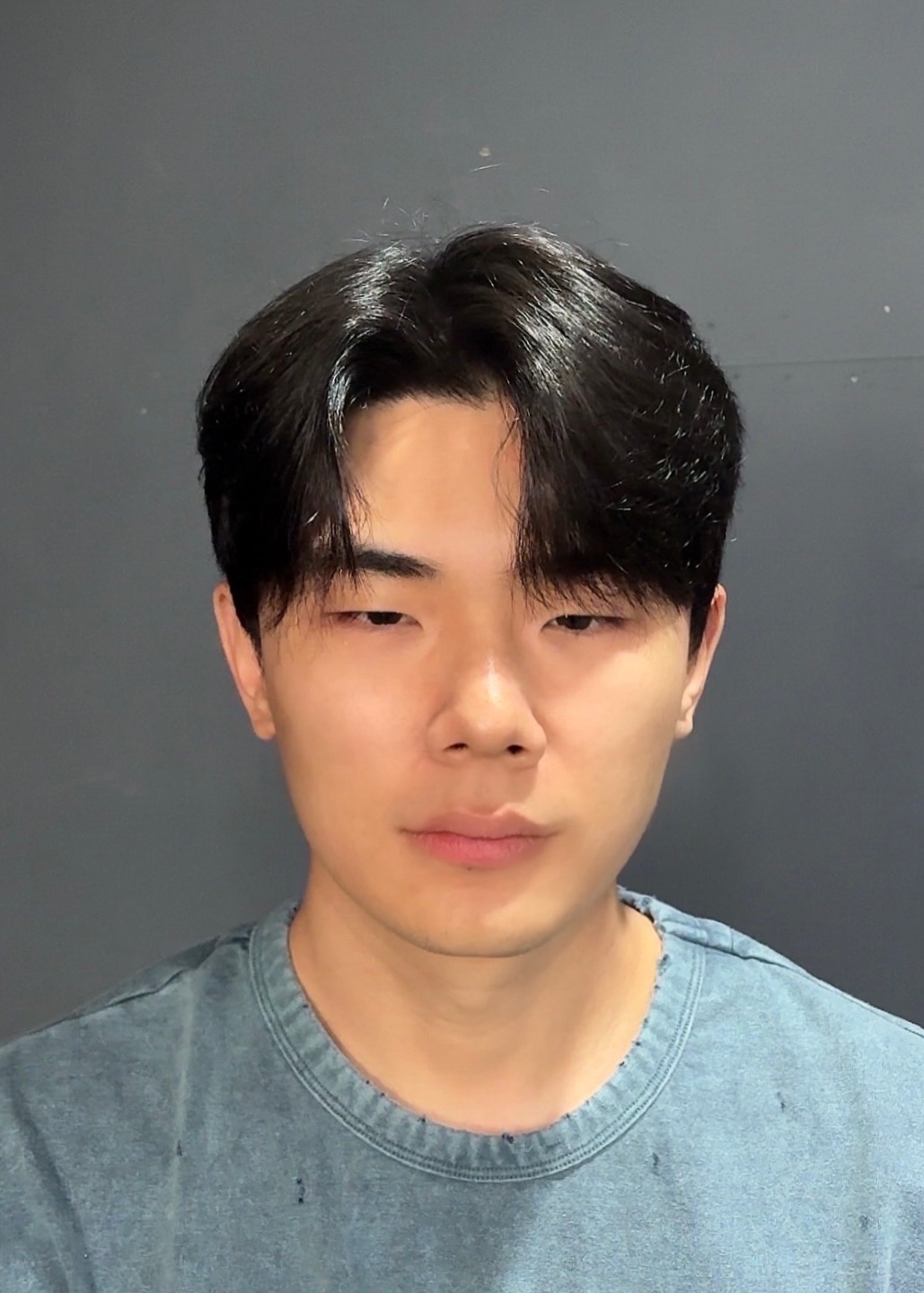 크라운맨즈헤어 동암점 내부 또는 관련 모습