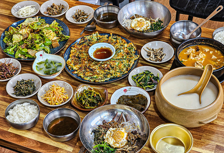 삼성궁 500미터 본래식당 설명사진