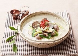 배방수육칼국수