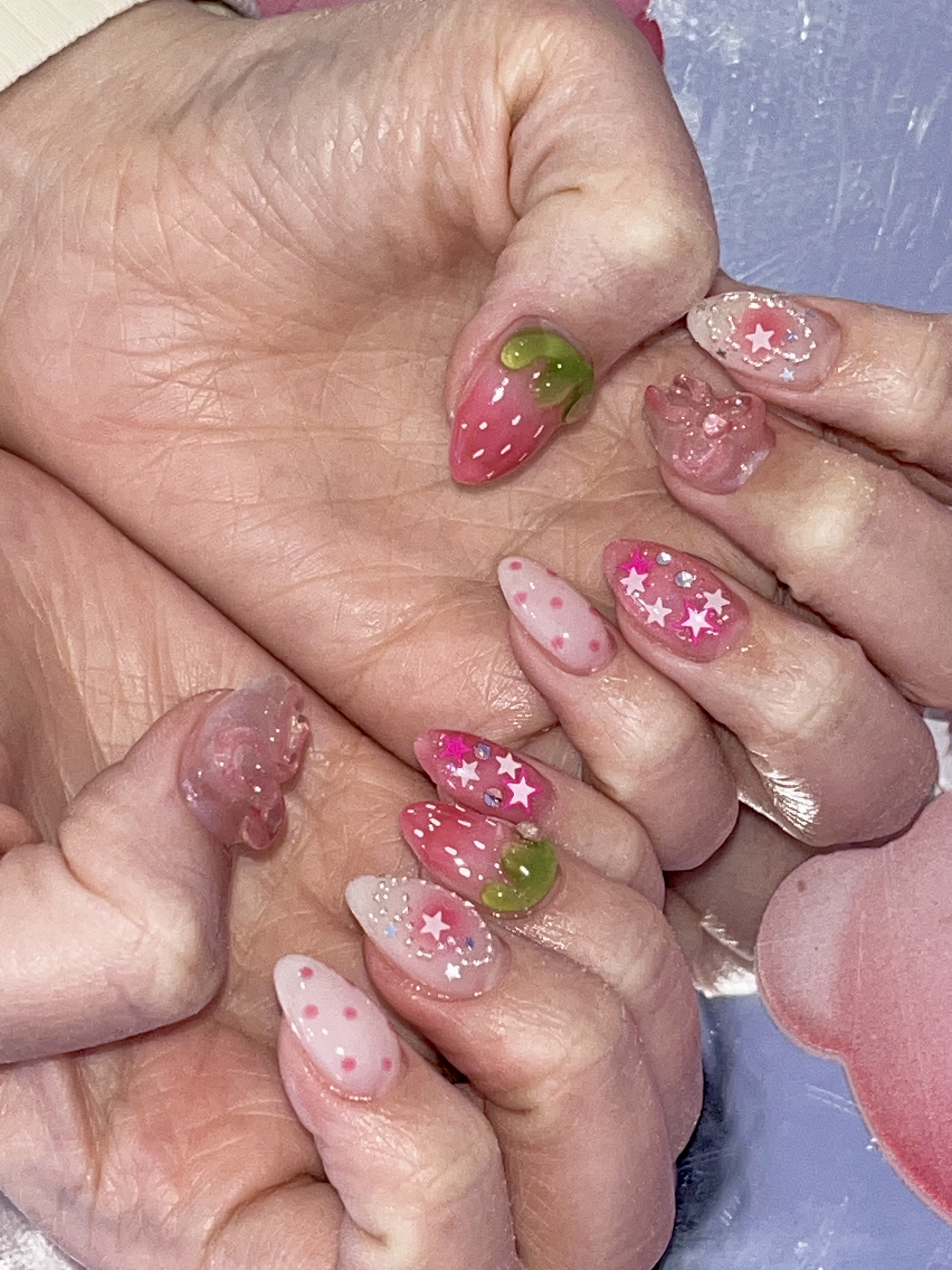 지니즈네일 대표 이미지