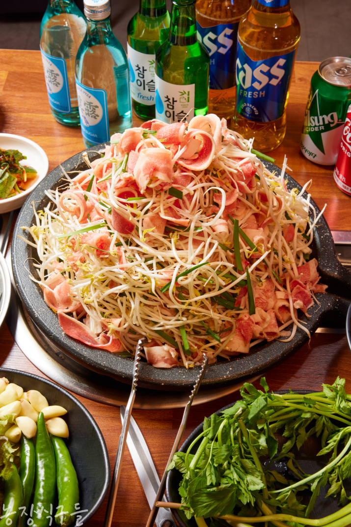산더미 생오리 차돌구이