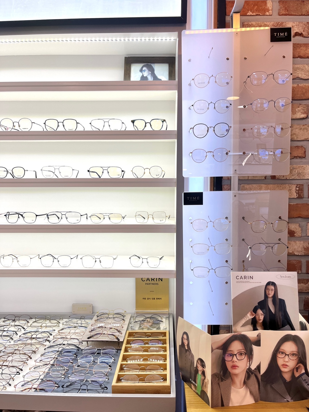 스위스 안경원 대표 이미지