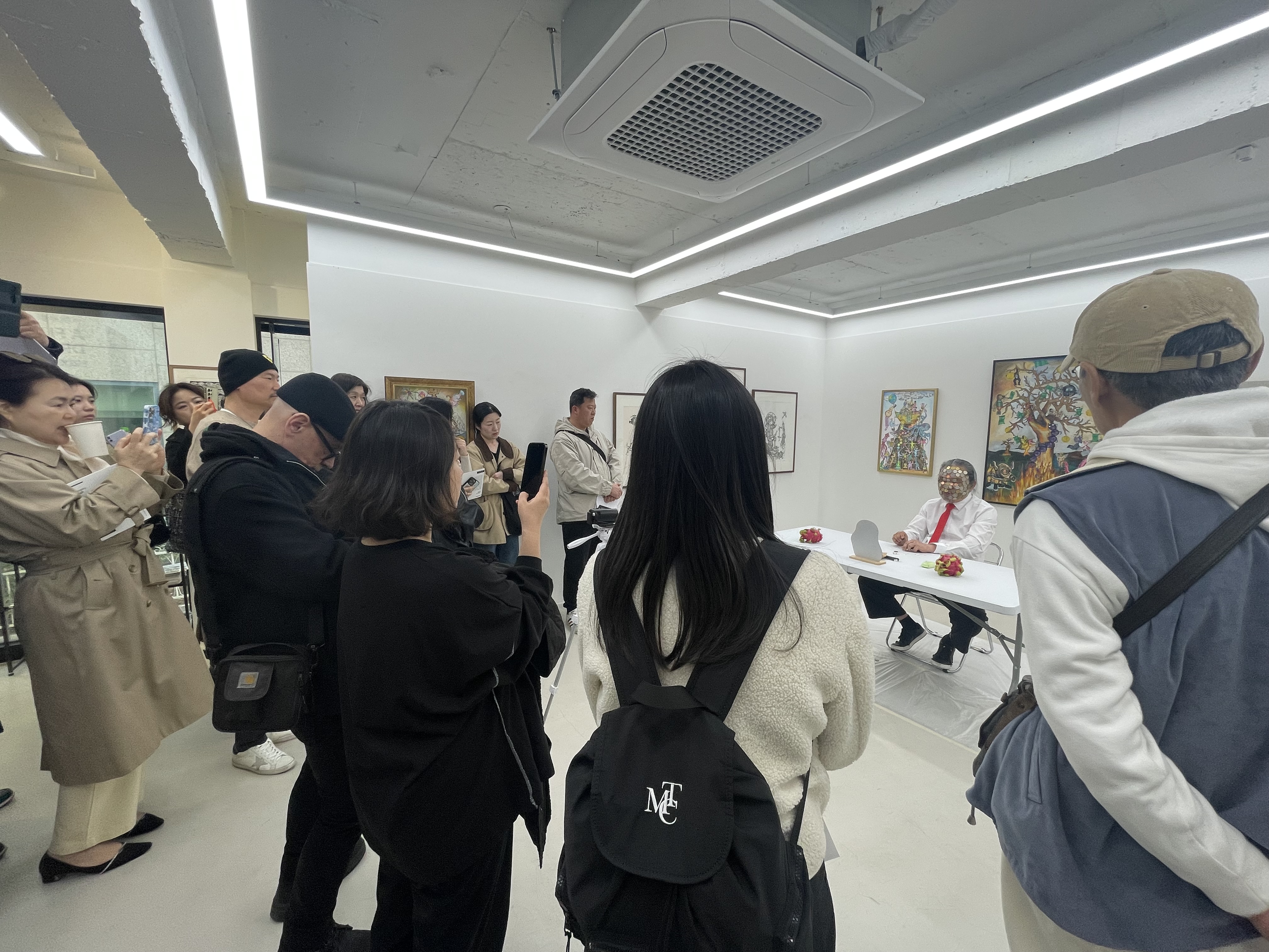 에이치플럭스 내부 또는 관련 모습