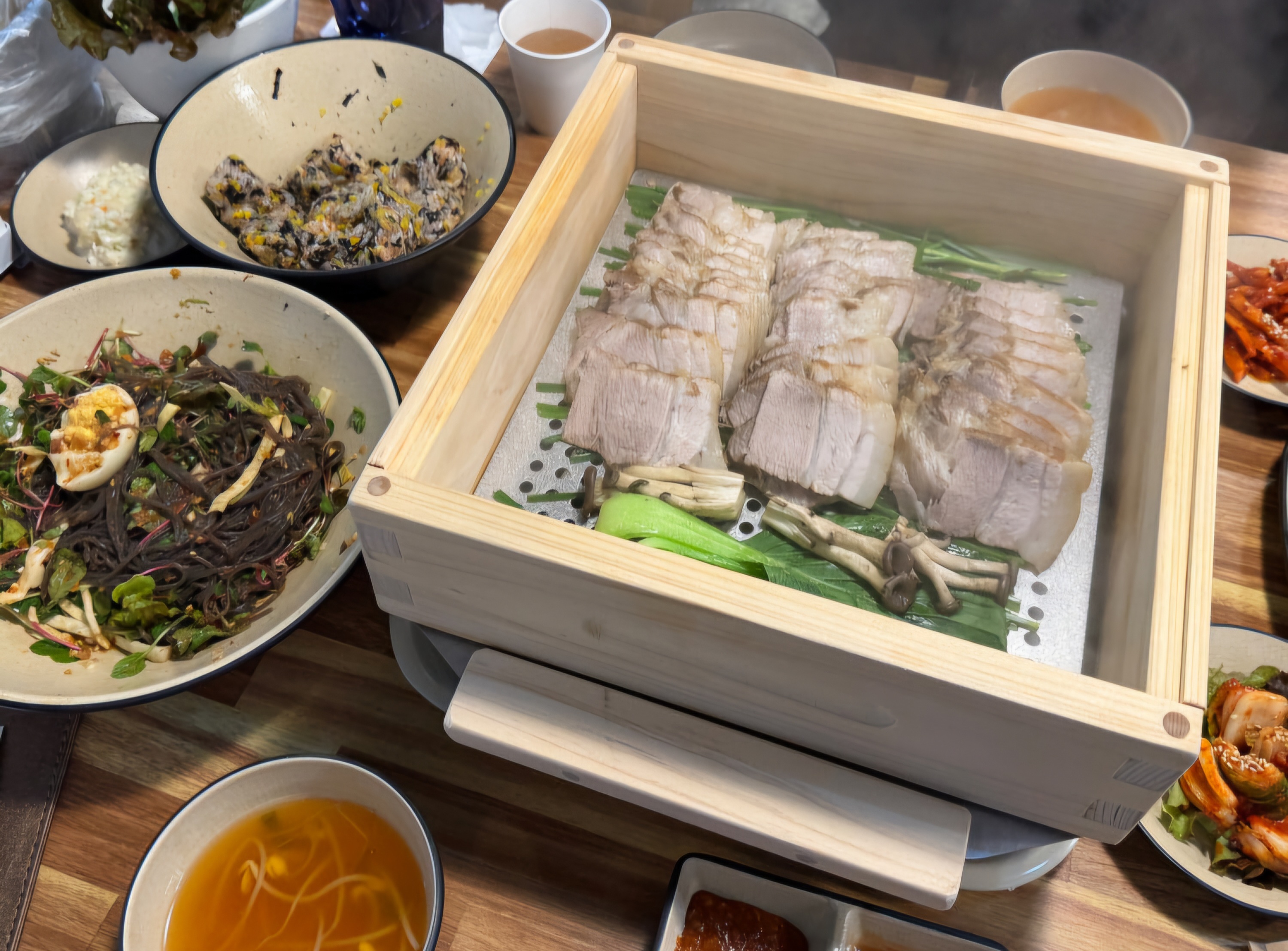 유명환명품족발 연수점