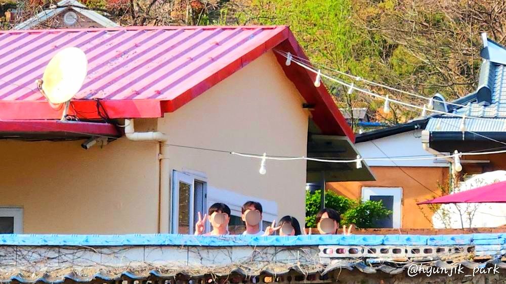 밀양빨간지붕