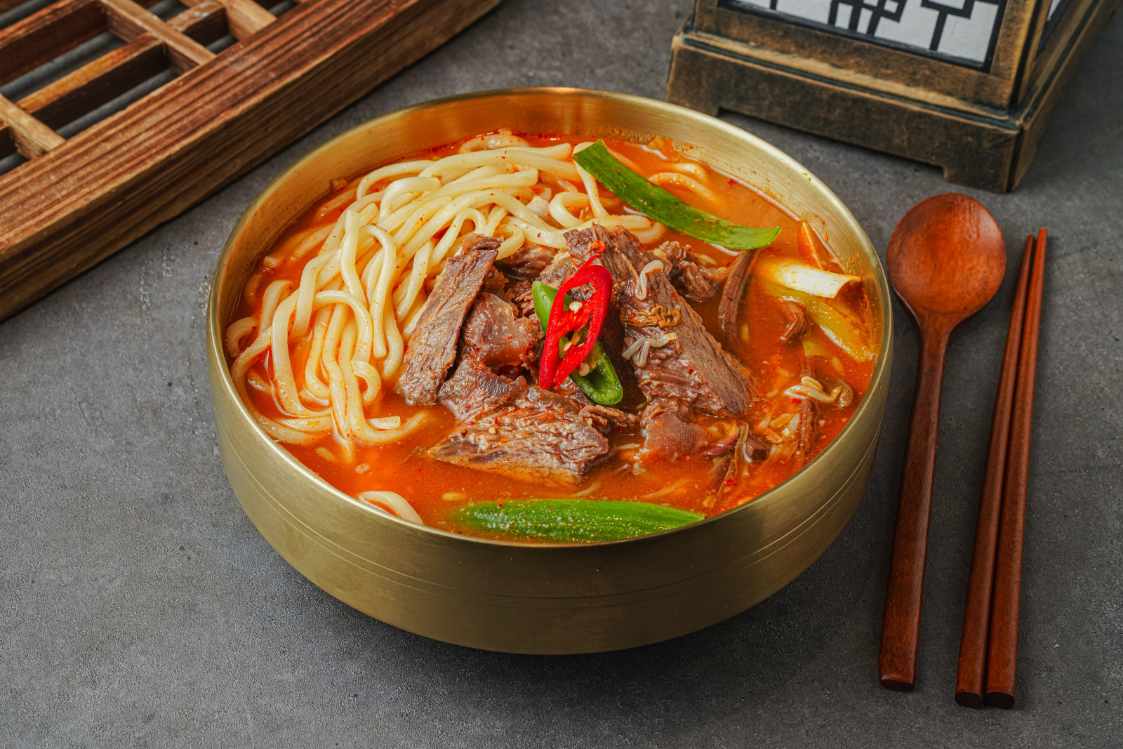 육 칼(밥반공기)