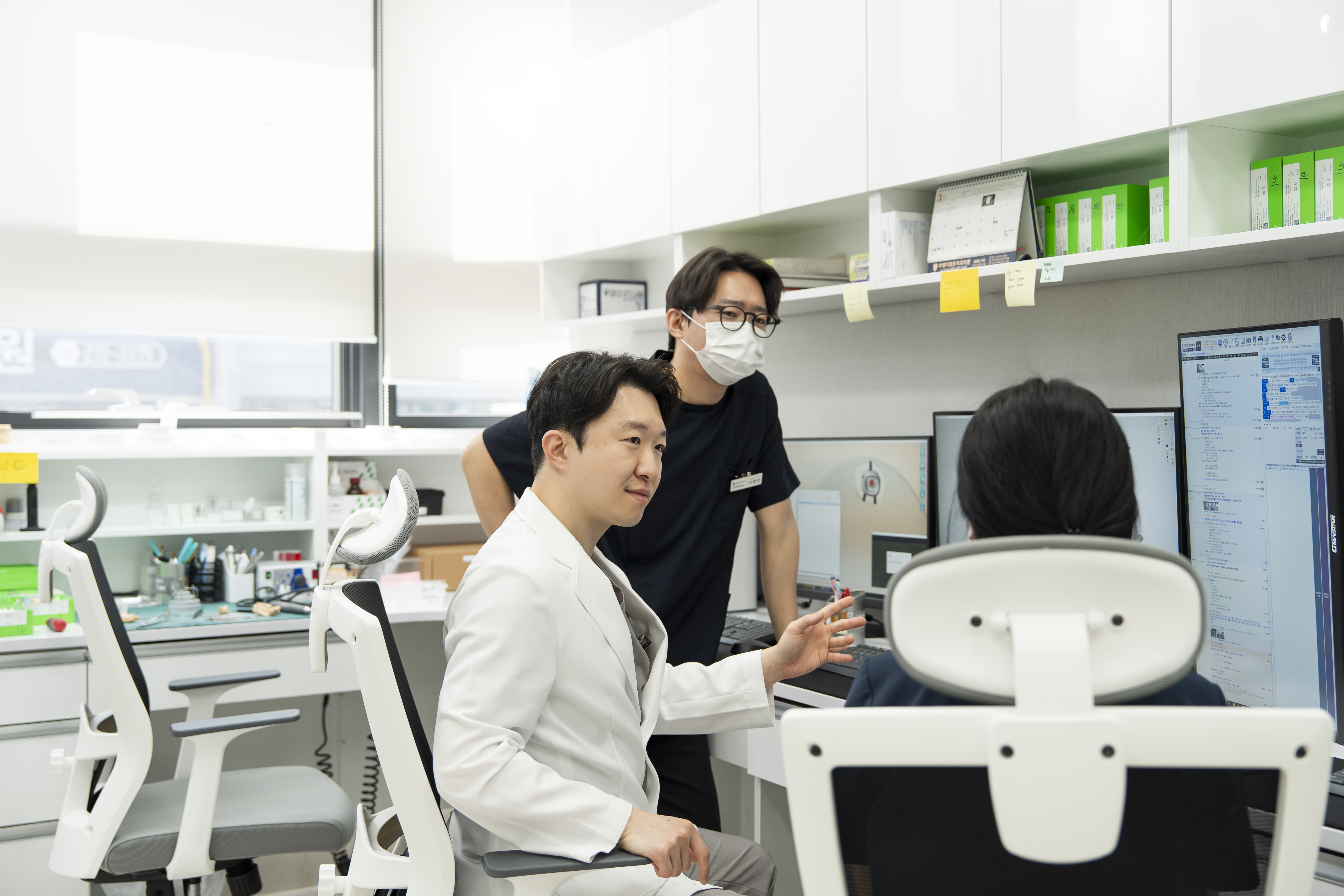 부평더맑은치과의원 대표 이미지