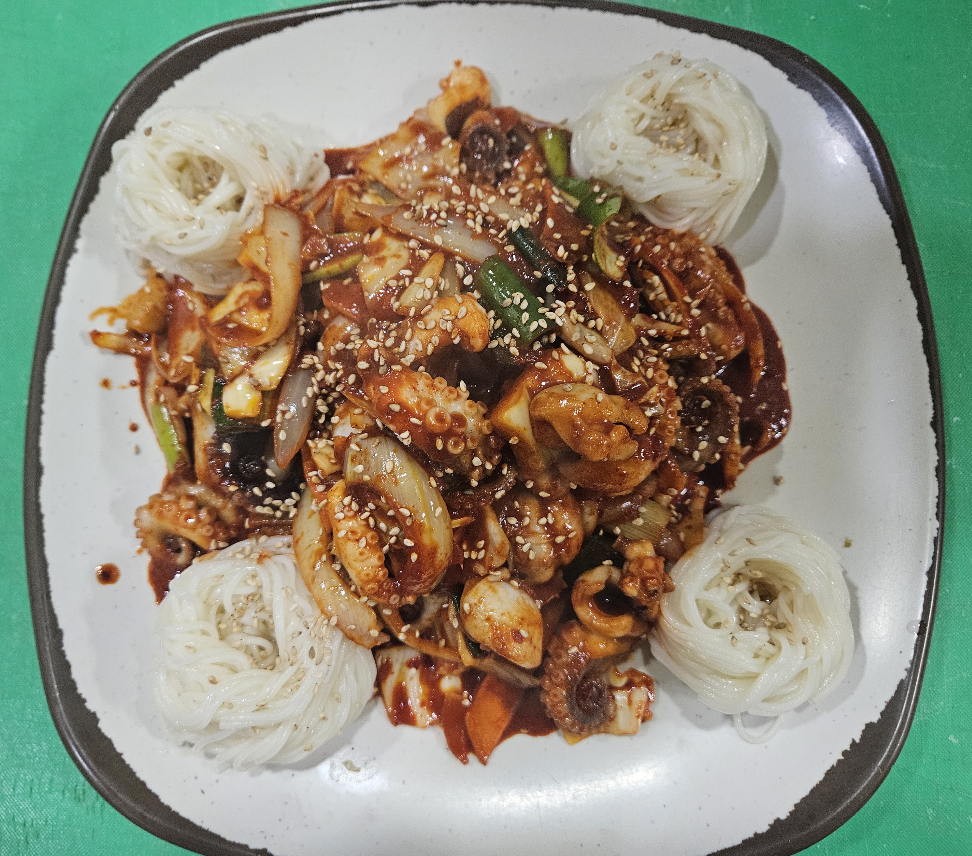 명동막국수소바