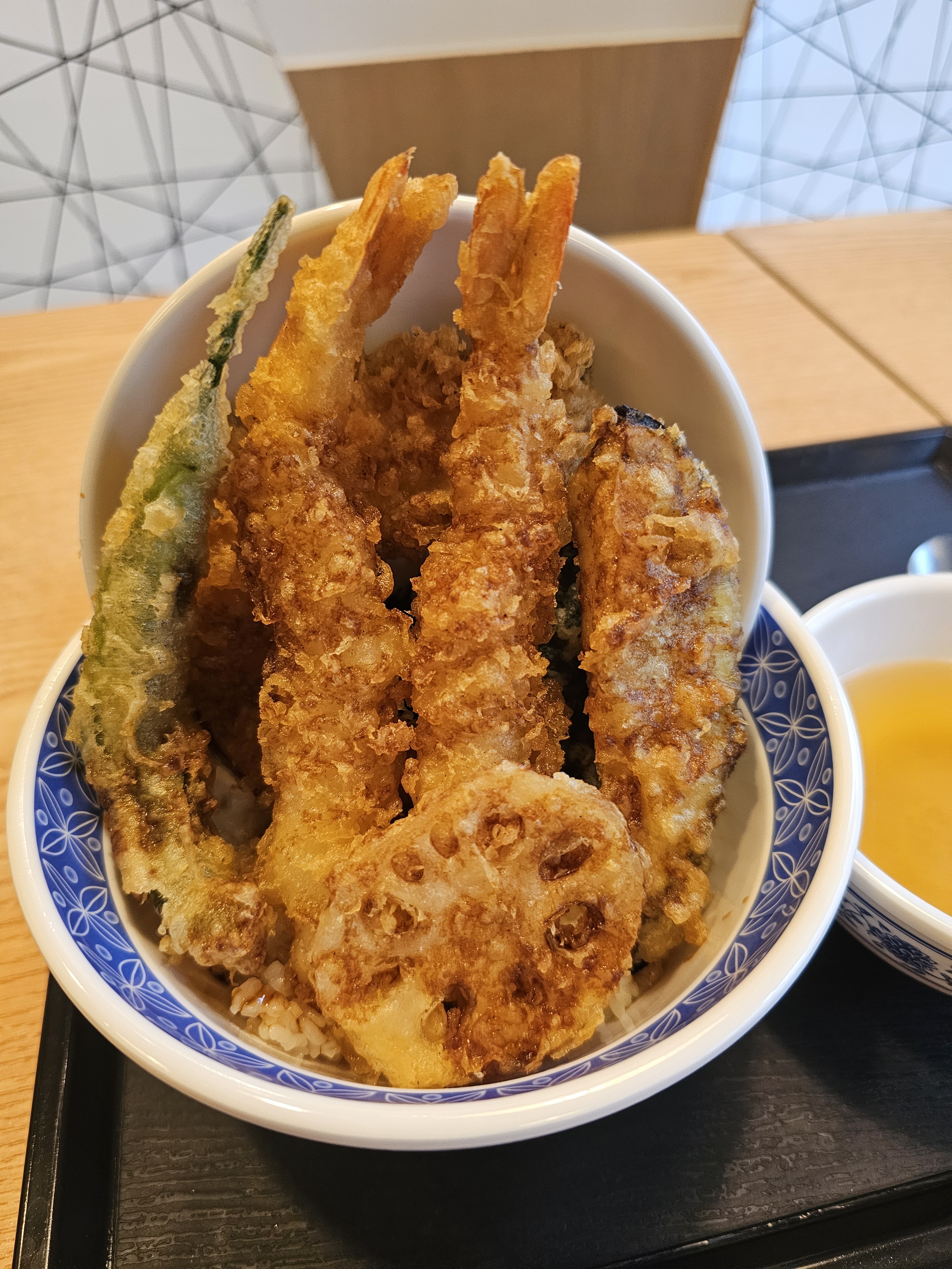 폼포코텐동