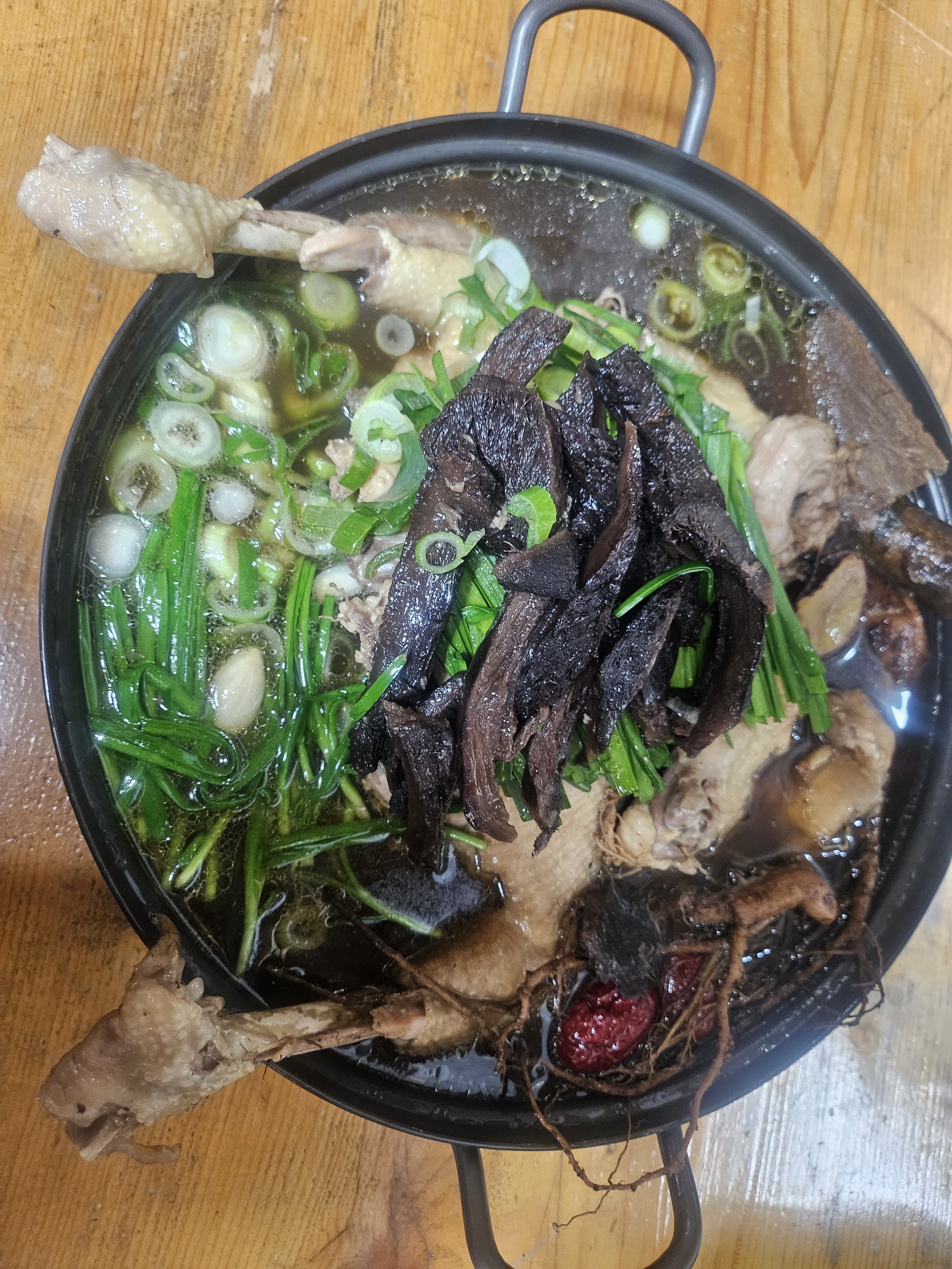 자연능이백숙