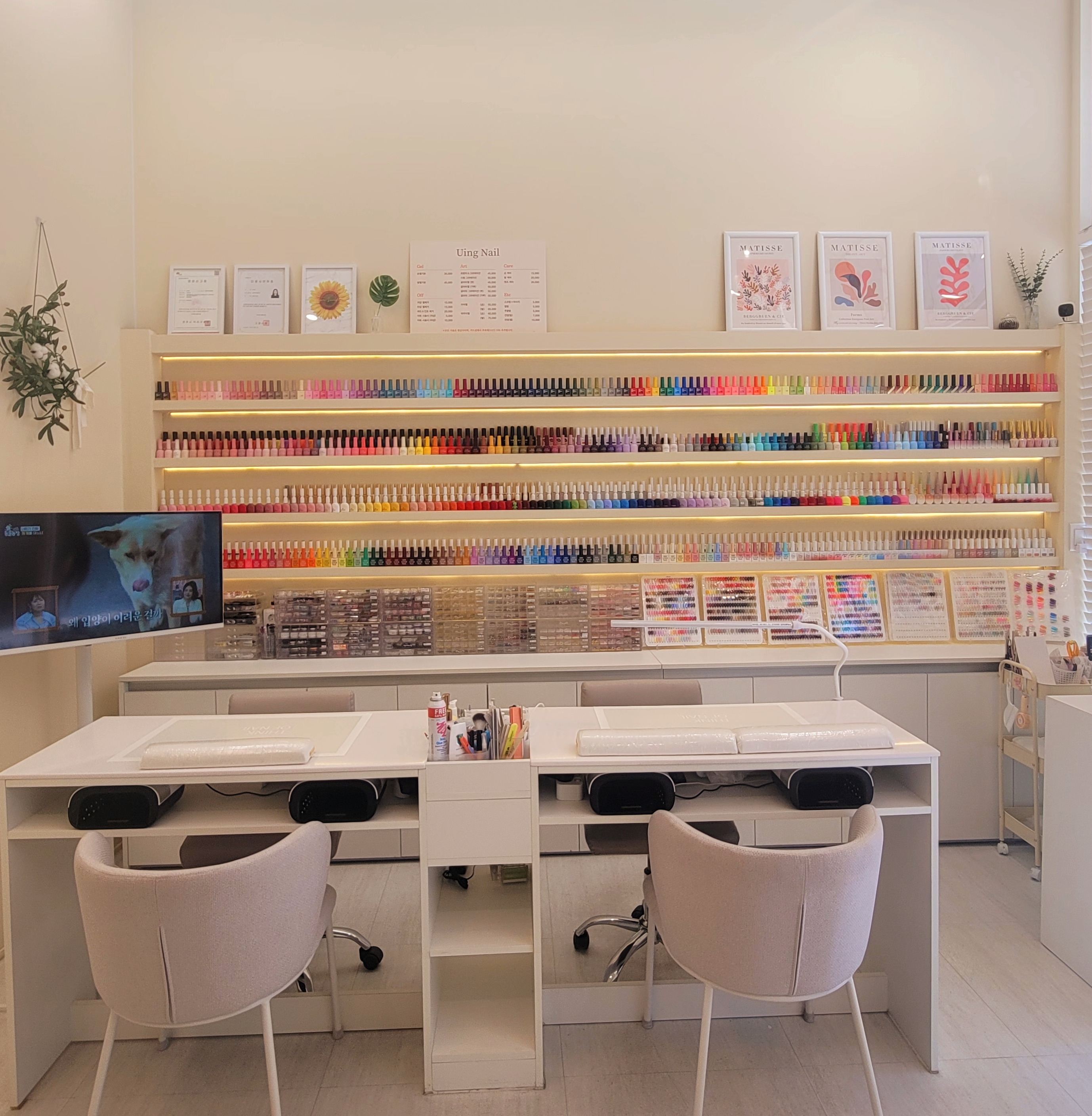 유잉네일 대표 이미지