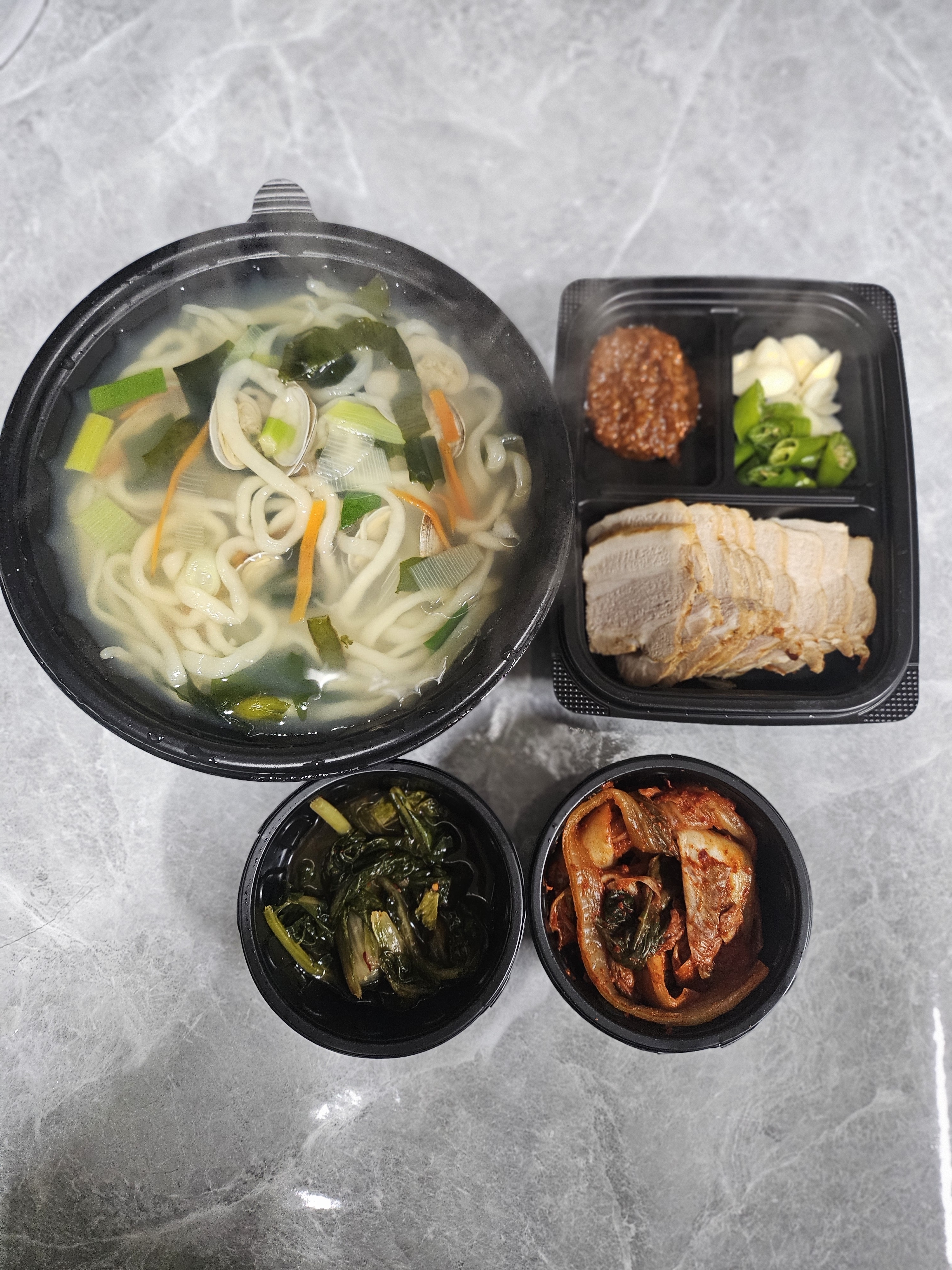 윤가네칼국수