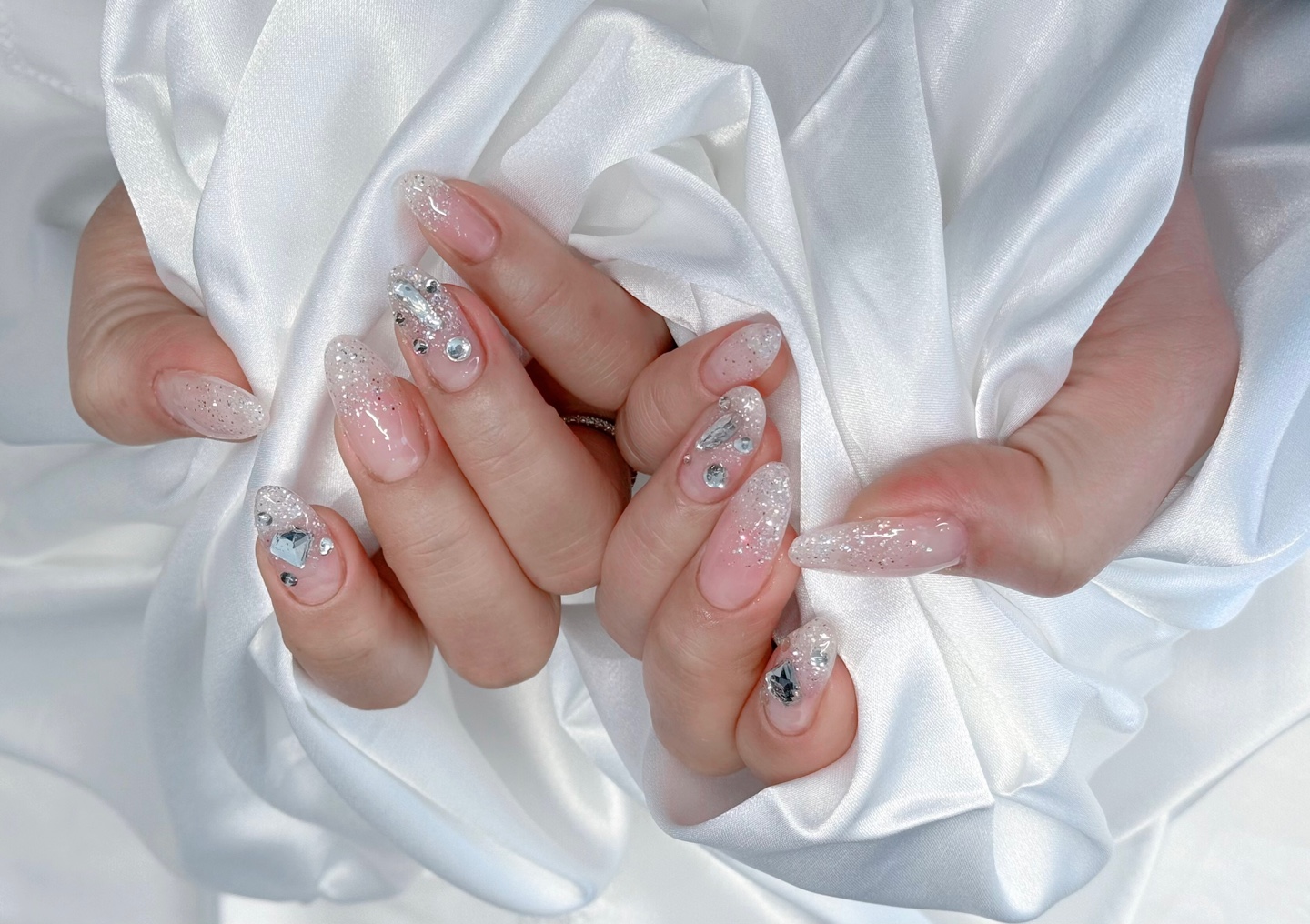 설렘,네일