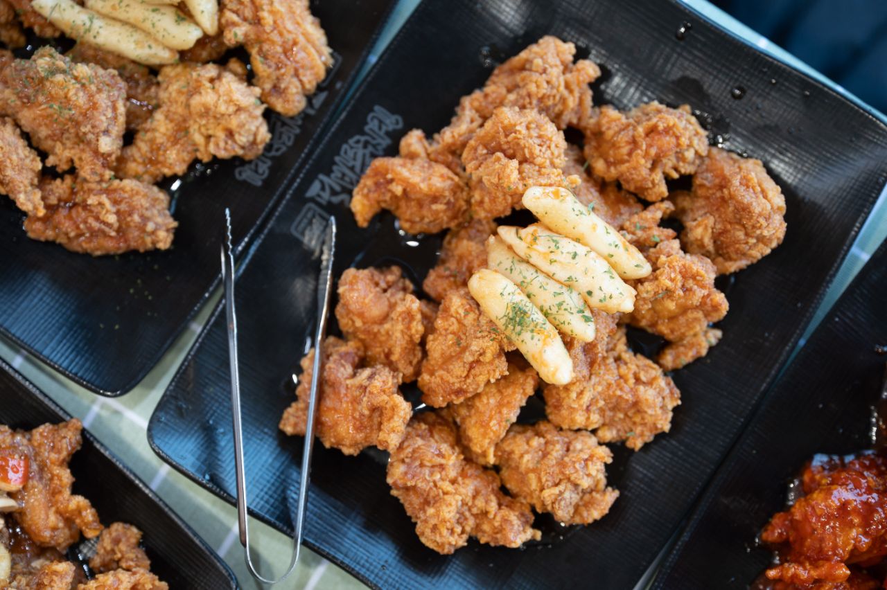 필바든치킨 파스타도식사다 송도본점