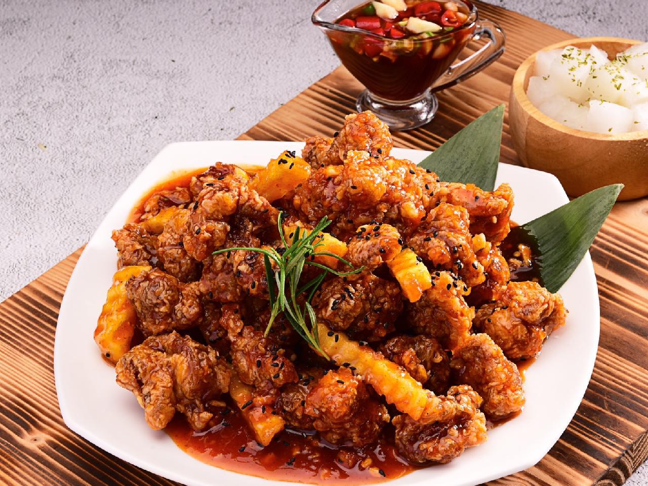 고마담치킨앤닭강정 중동점